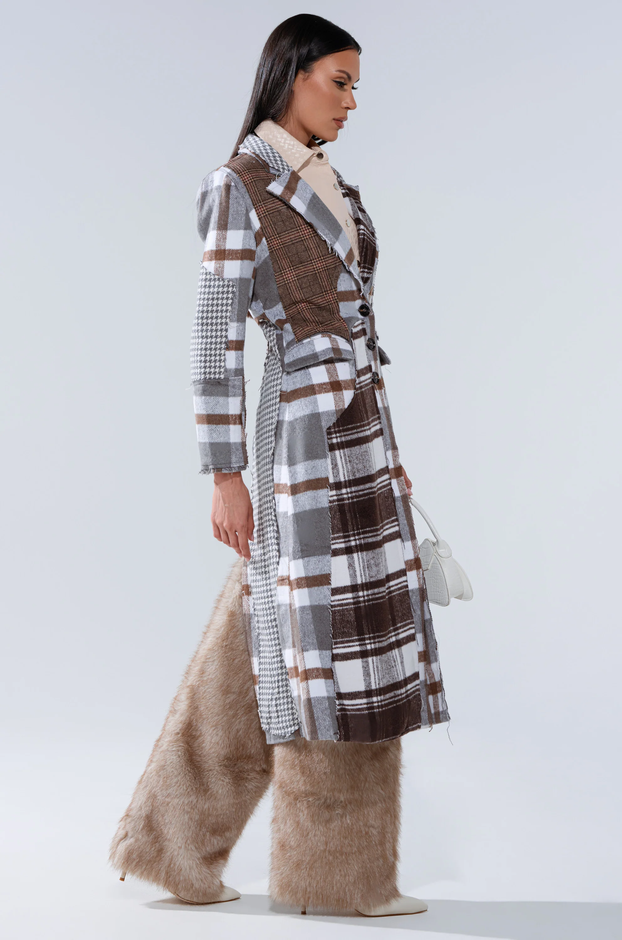 MIXED PLAID NOT FEELINGS PATCHWORK TRENCH - Image 6