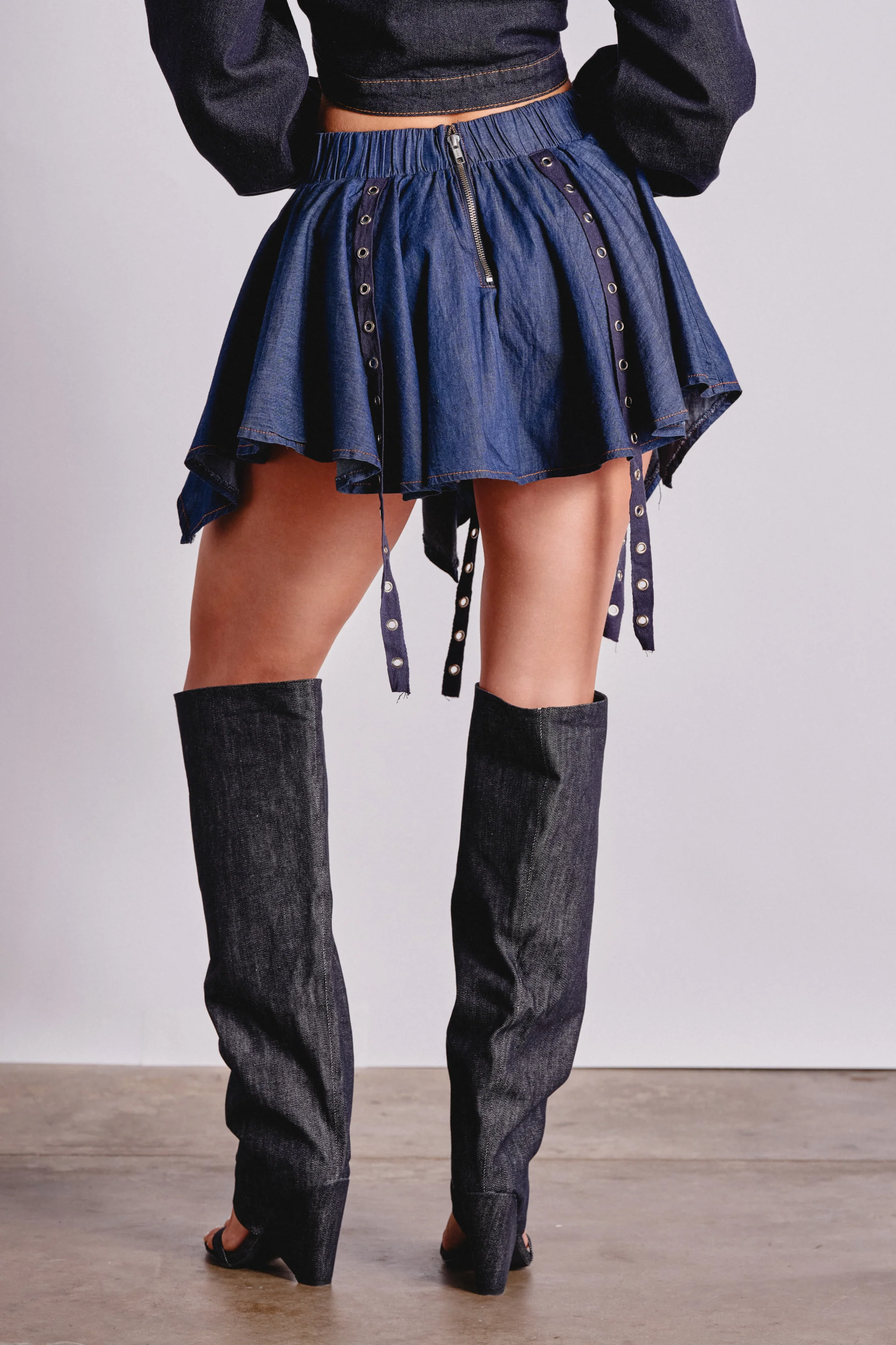 AFTER HOURS MINI SKIRT IN MEDIUM BLUE DENIM - Image 5