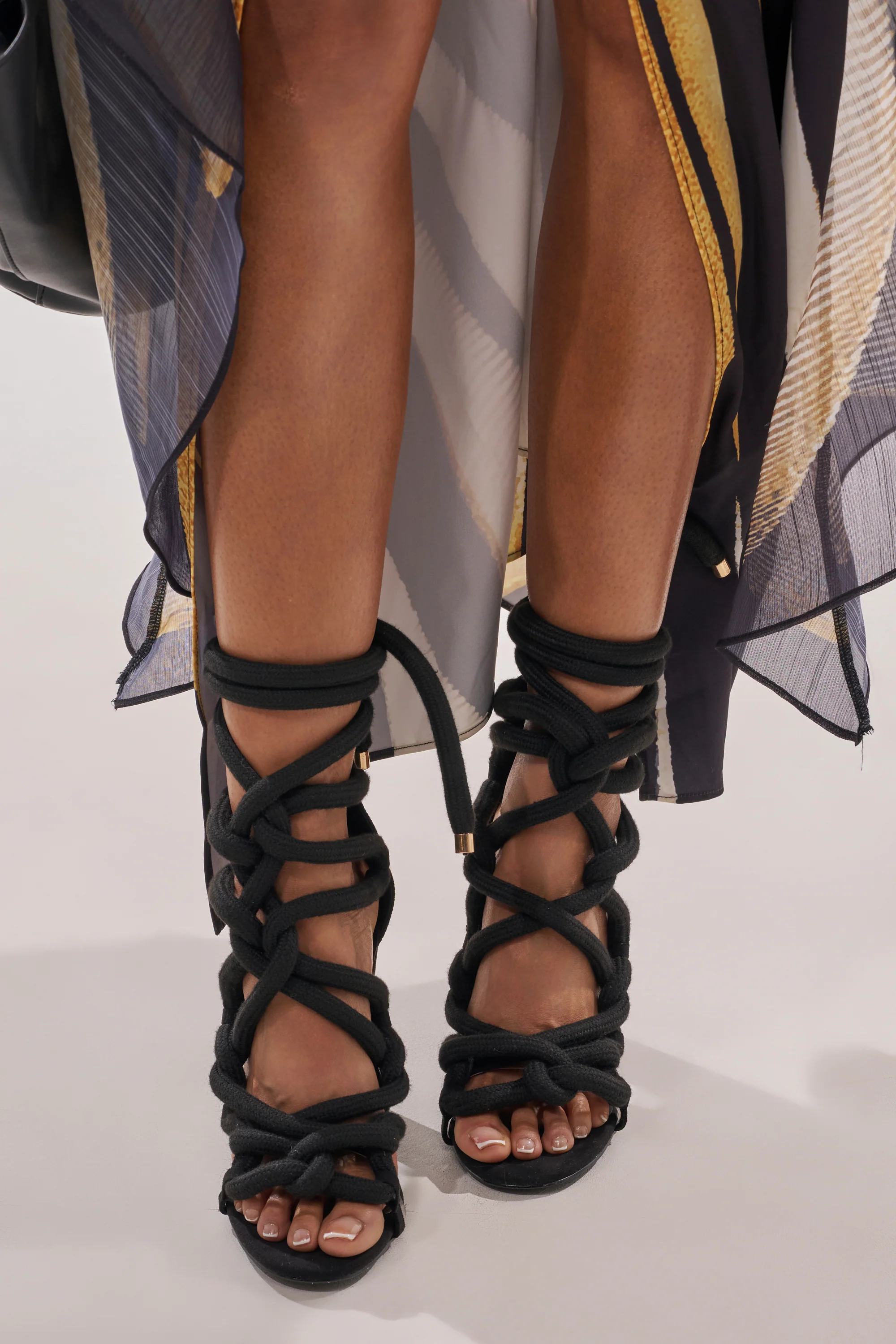 AKIRA GOLD BLACK ROPE STRAP STILETTO SANDAL - Image 4