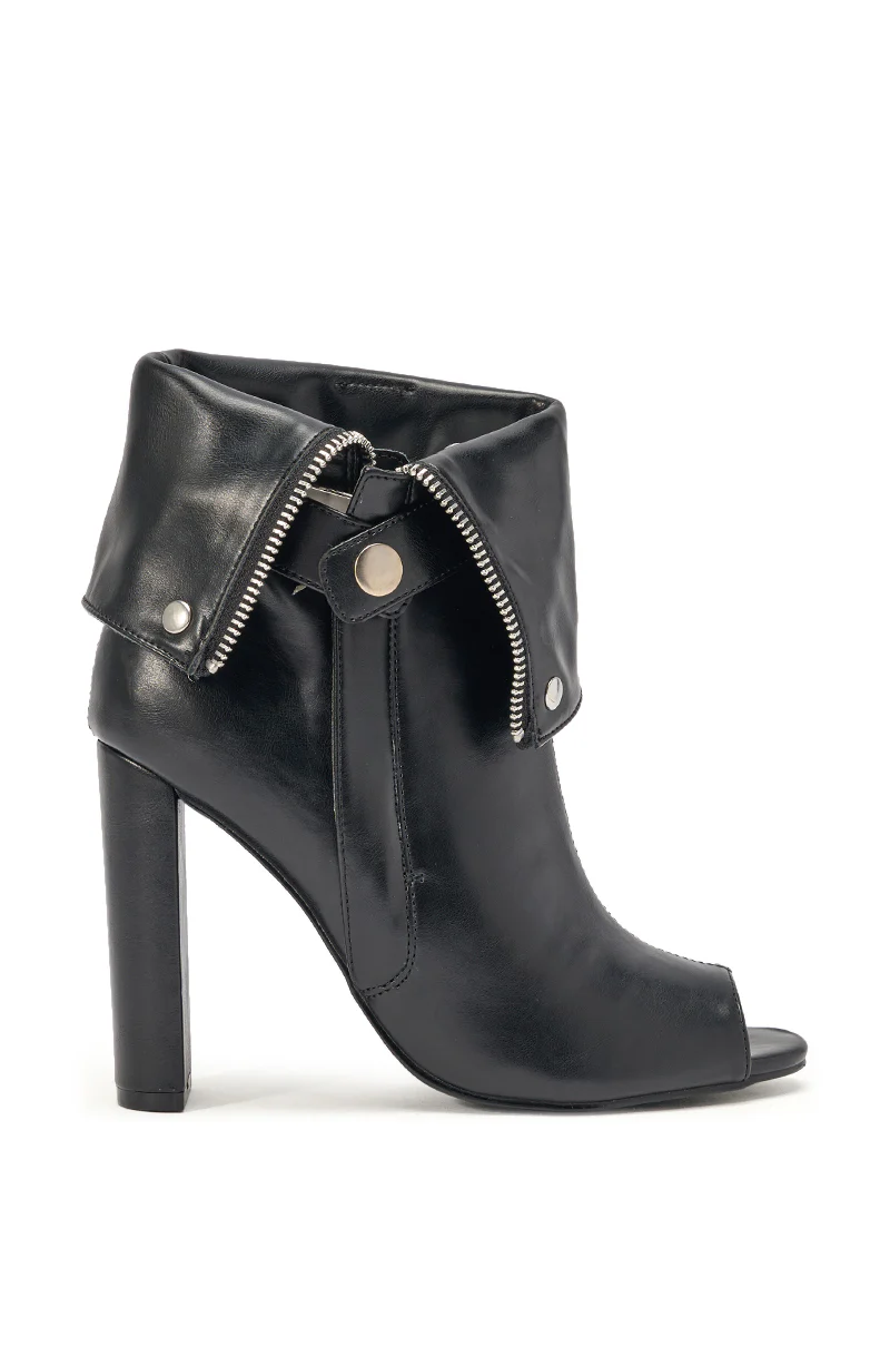 YANIX BLACK PU SILVER HARDWARE CHUNKY HEEL BOOTIE - Image 4