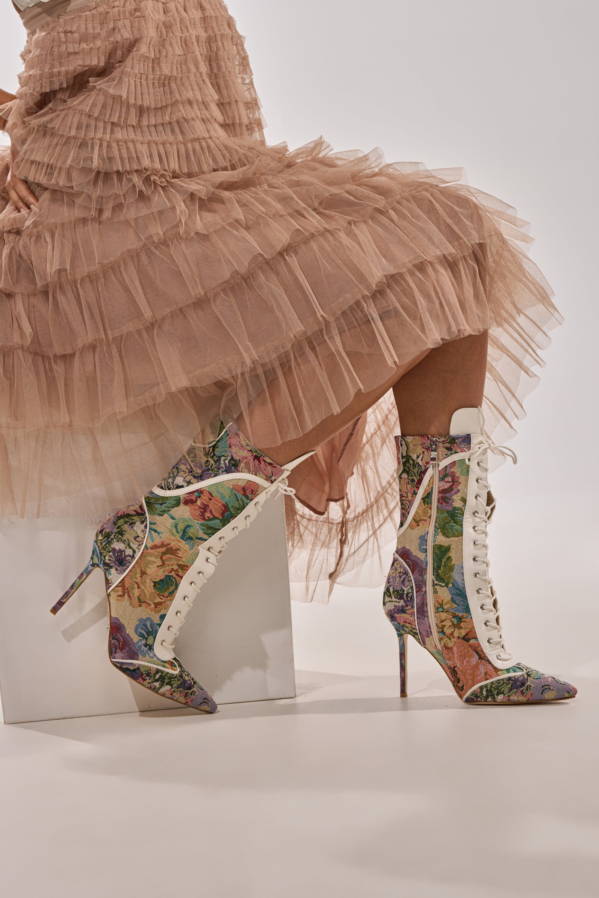 AKIRA GOLD ZOLA MULTI FLORAL STILETTO BOOTIE - Image 4