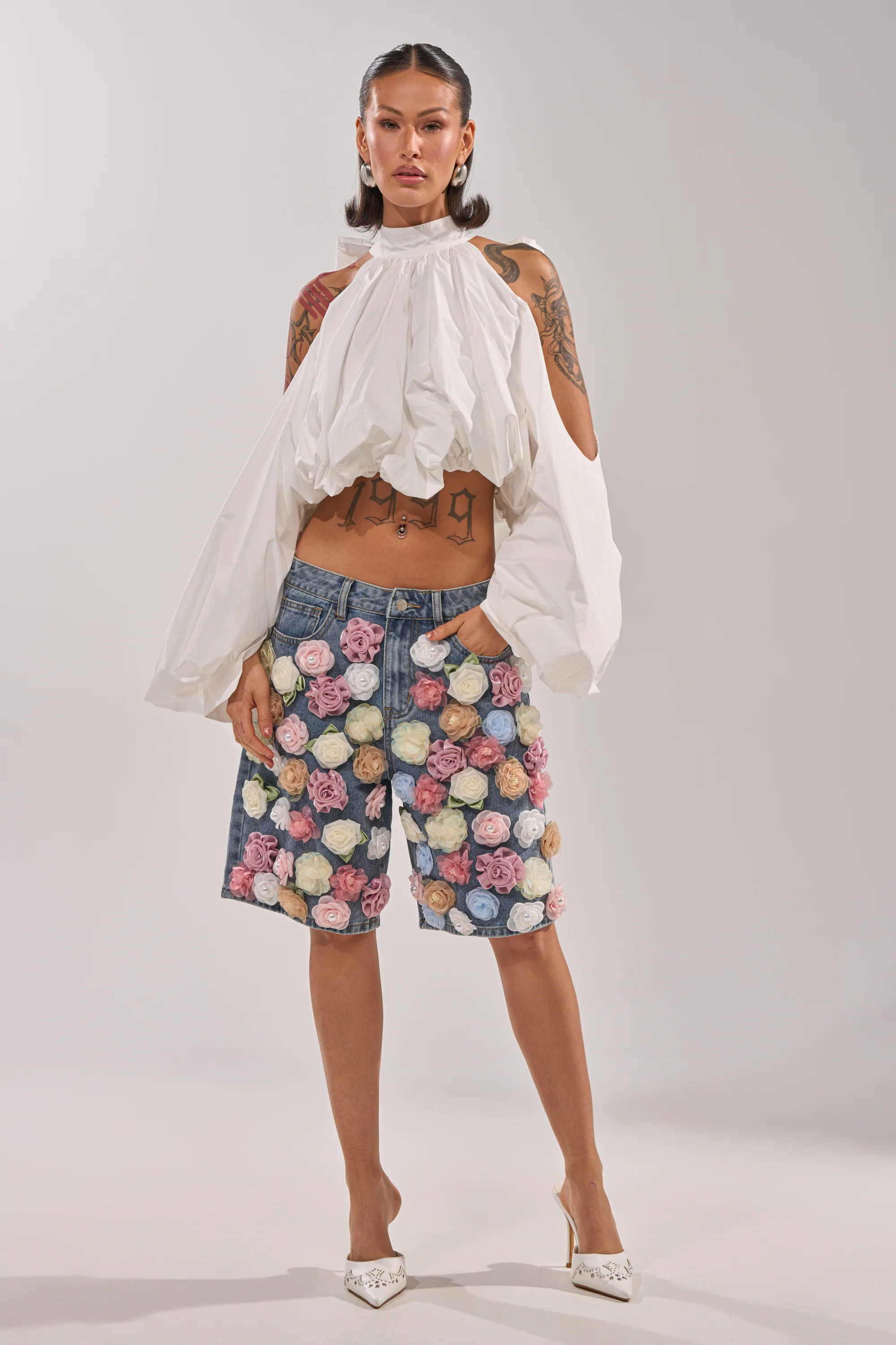 ALEXIA MOCK NECK BLOUSE IN WHITE - Image 9