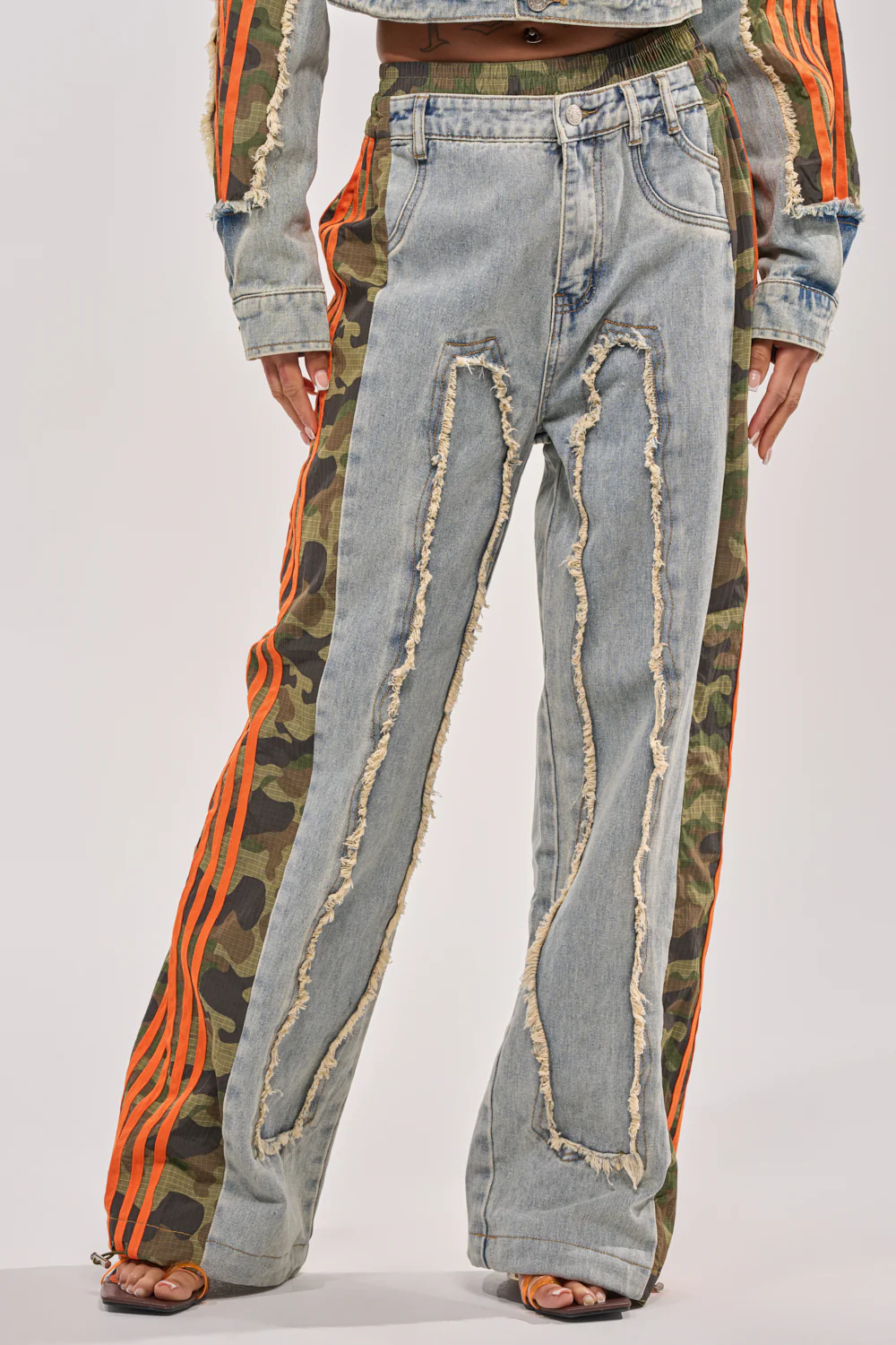 ALL AROUND THE WORLD AGAIN RELAXED FIT DENIM - Image 2
