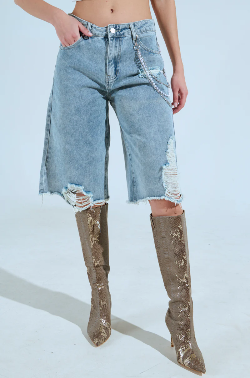 ALL IVE GOT DENIM BERMUDA SHORT - Image 2
