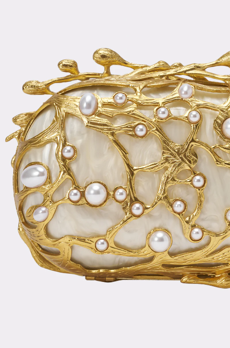 ALWAYS OUTSIDE CLUTCH - Image 12