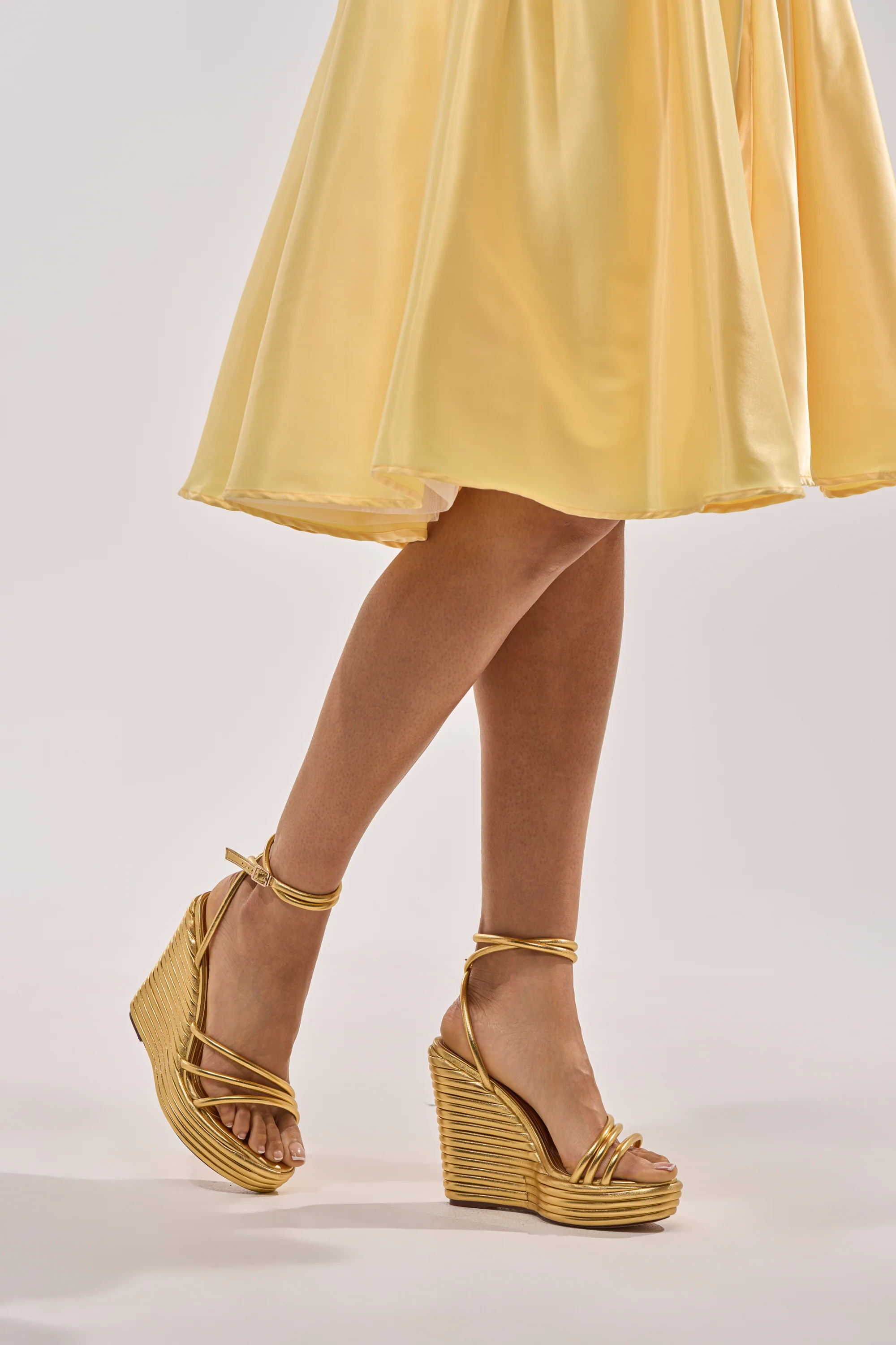 AZALEA WANG AVENY GOLD STRAP ROUND TOE WEDGE SANDAL - Image 3