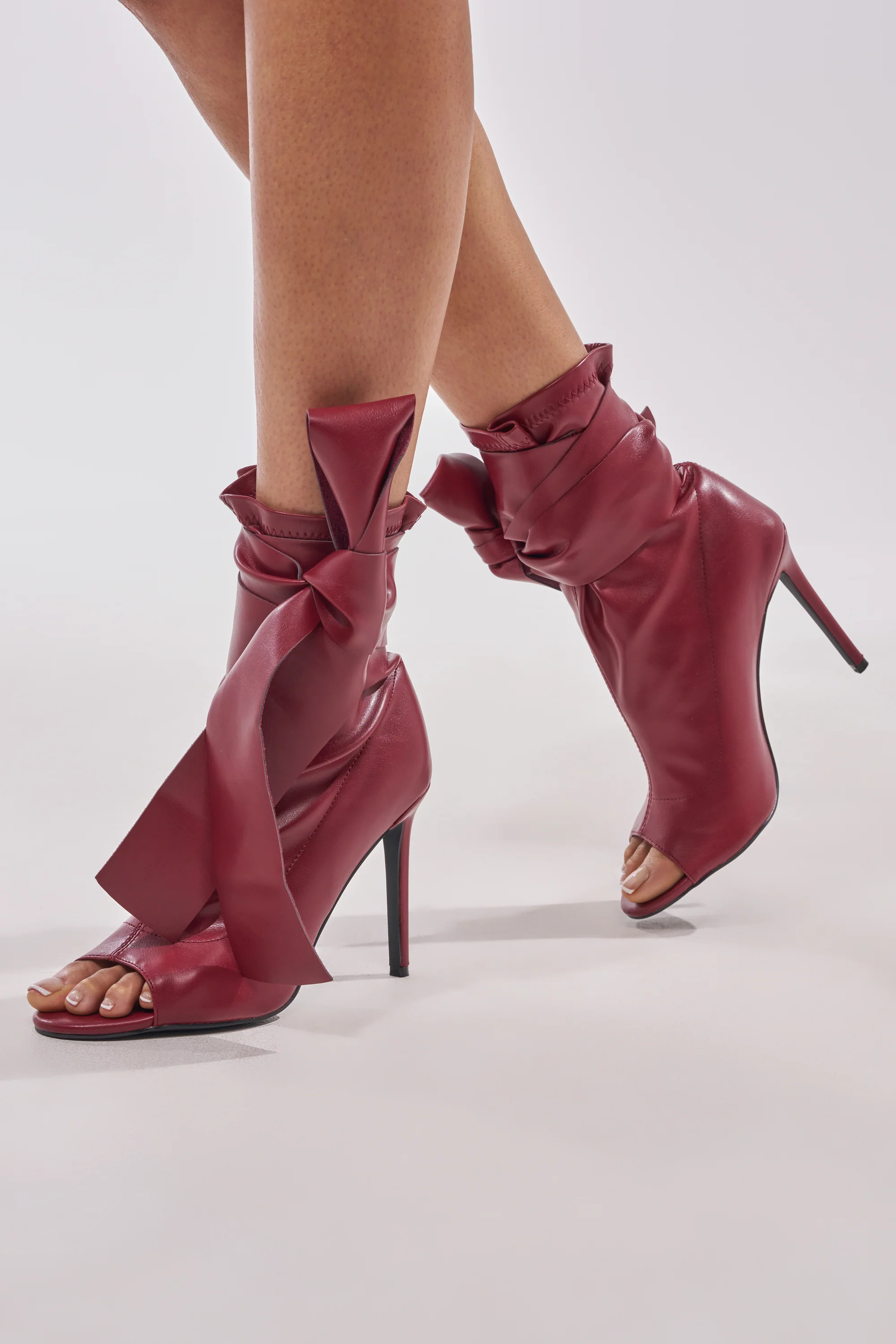 AZALEA WANG KLARICE BURGUNDY STILETTO BOOTIE - Image 2