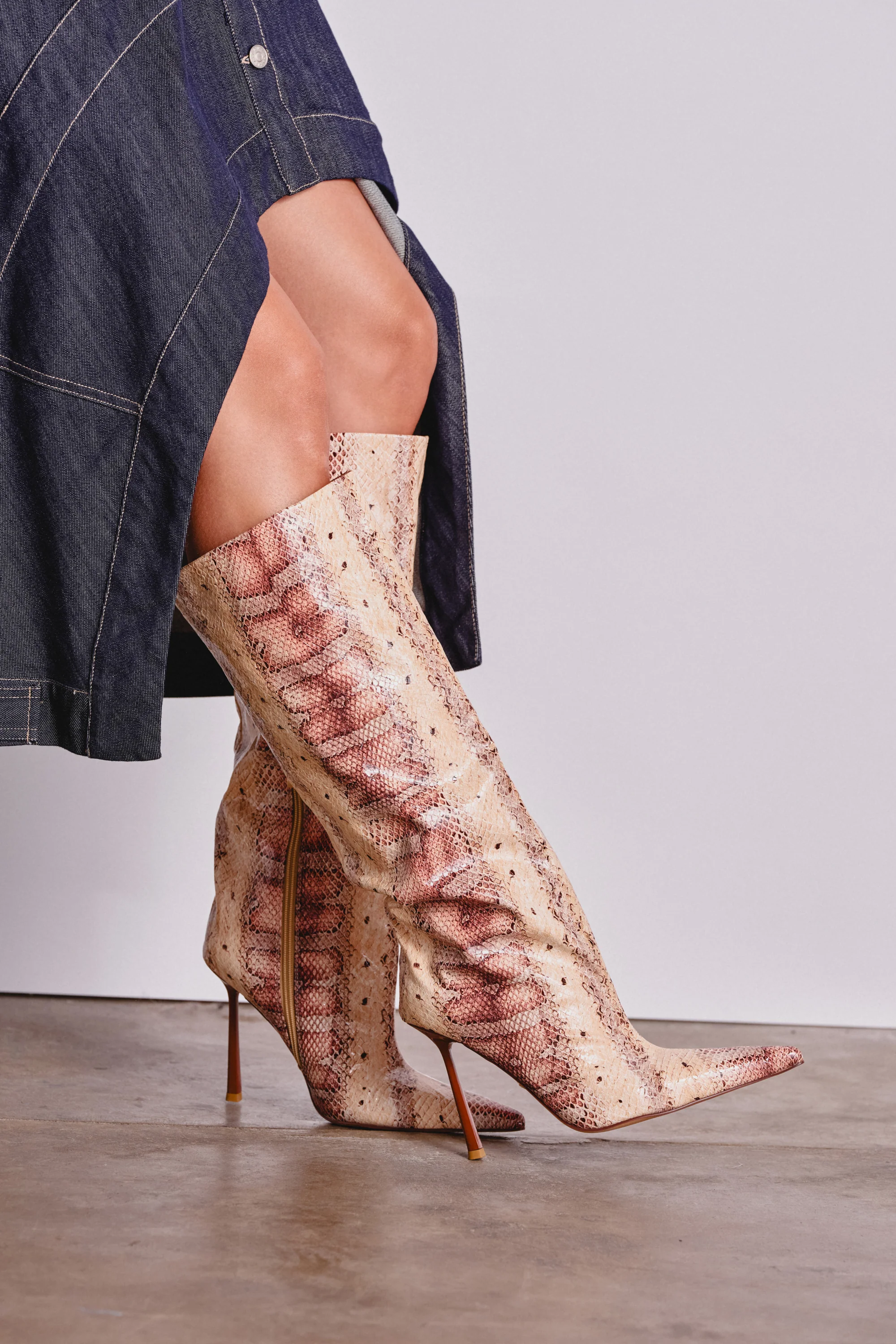AZALEA WANG MADEYE NUDE SNAKE STILETTO BOOT