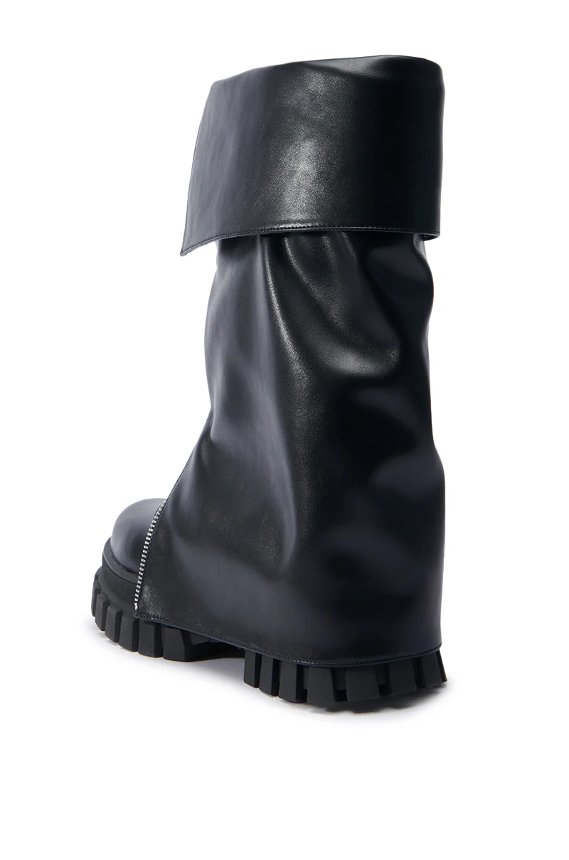 AZALEA WANG MALEKO BLACK CHUNKY BOOT - Image 6