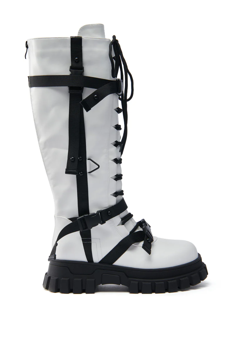 AZALEA WANG MYRON BOOT IN WHITE & BLACK - Image 4
