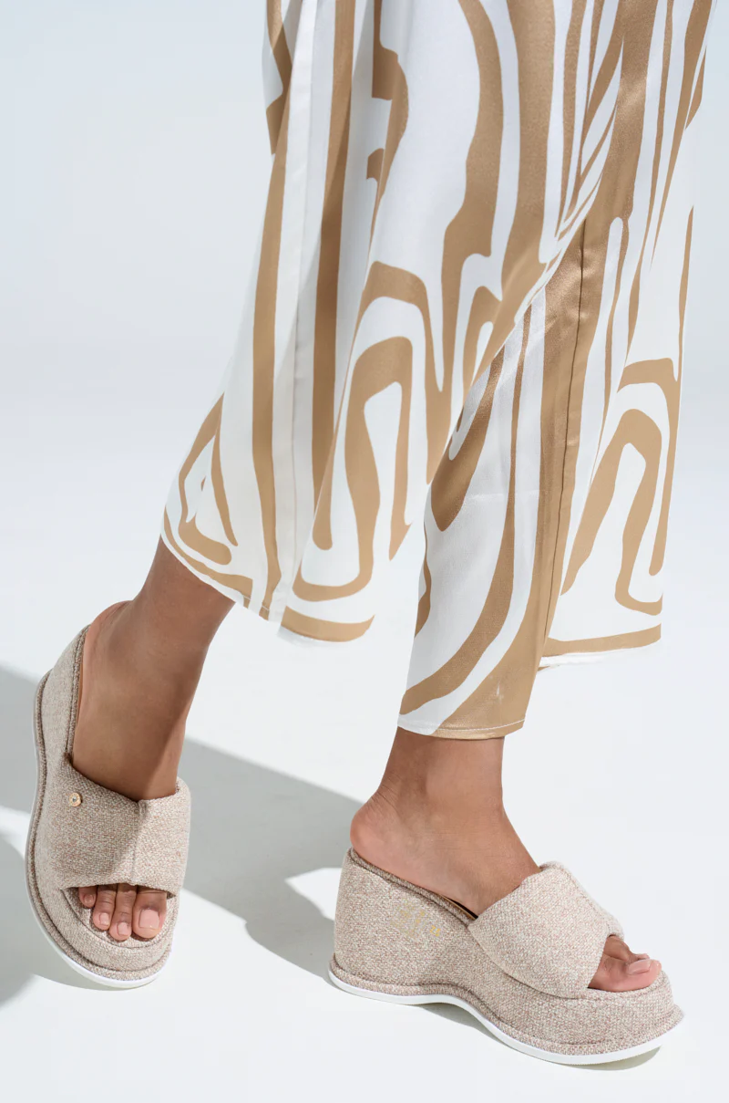  AZALEA WANG NATHALIA BEIGE NOVELTY FLATFORM SANDAL