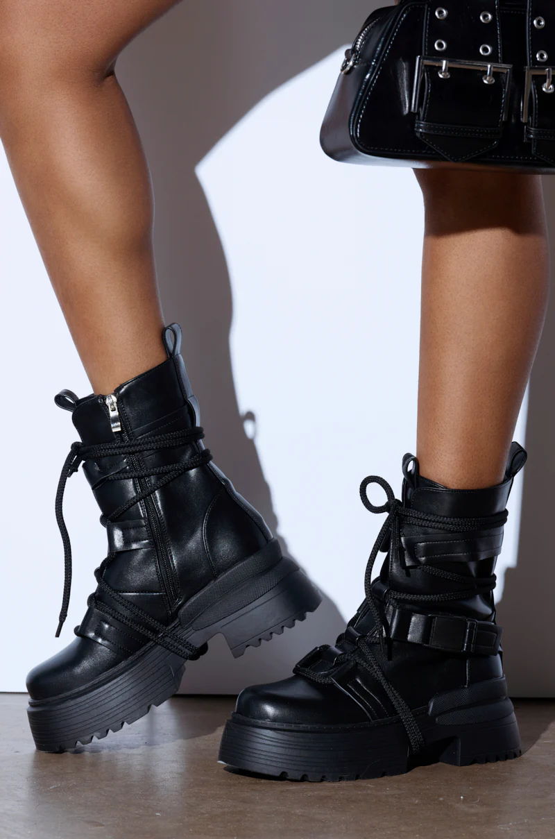 AZALEA WANG ROISIN BLACK COMBAT BOOTIE - Image 3