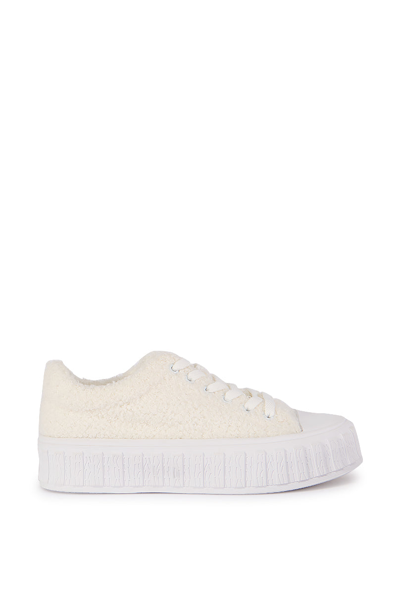 AZALEA WANG SOSI WHITE SNEAKER - Image 3