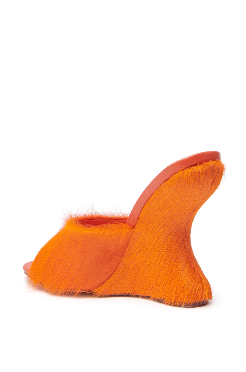 AZALEA WANG VASA ORANGE FURRY WEDGE SANDAL - Image 7