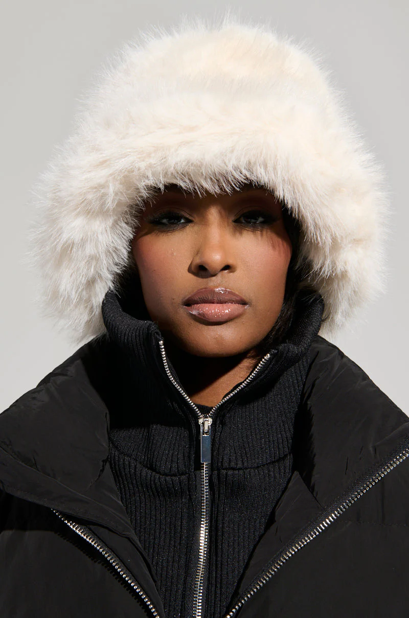 BABY IT'S COLD OUTSIDE FAUX FUR BUCKET HAT IN IVORY - Image 10