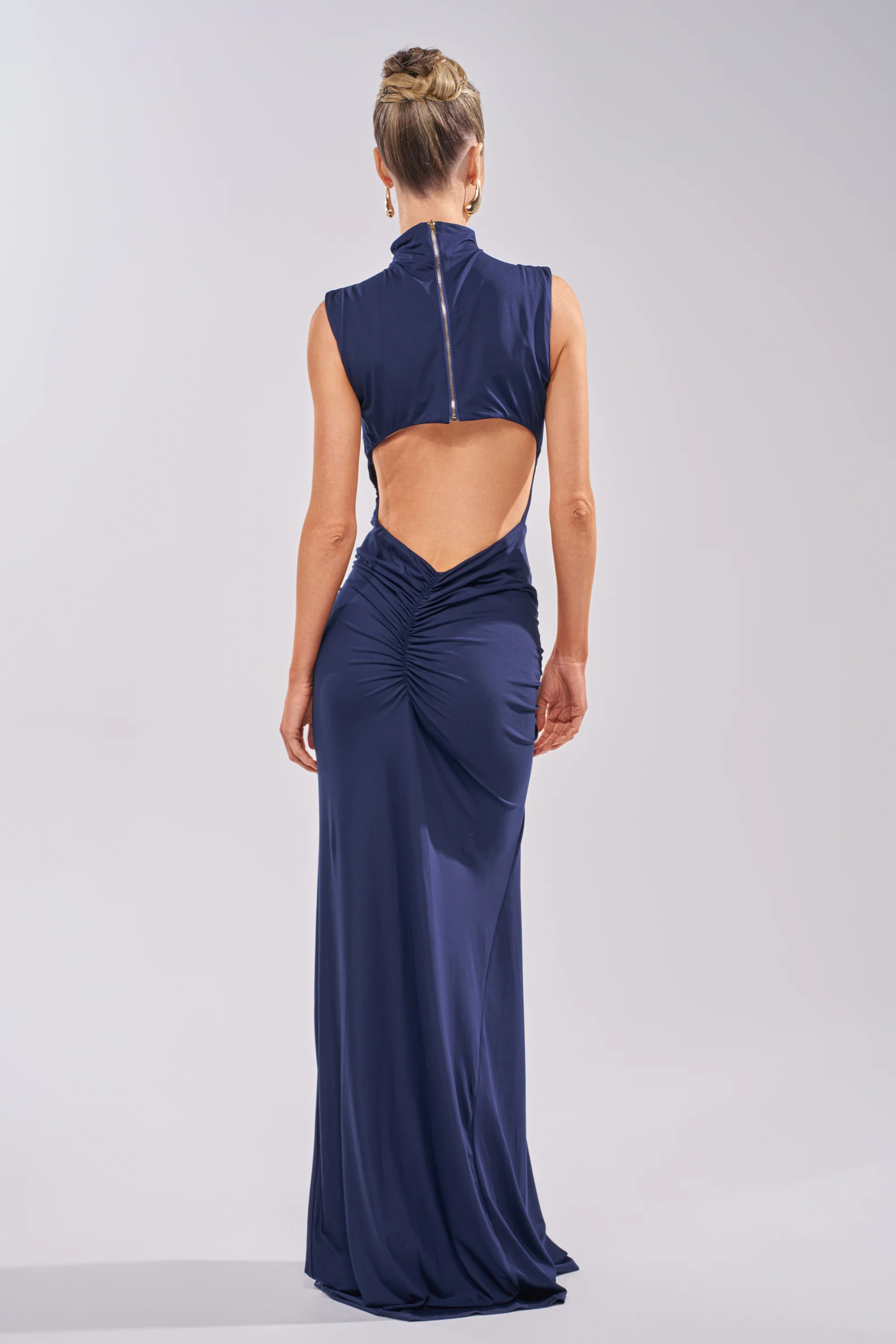 BE MY DATE BODYCON MAXI DRESS IN NAVY - Image 5