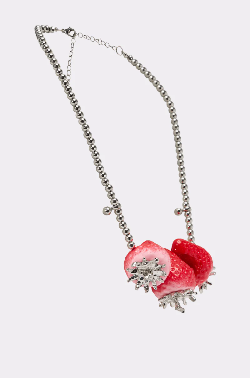 BITE ME STRAWBERRY NECKLACE - Image 4