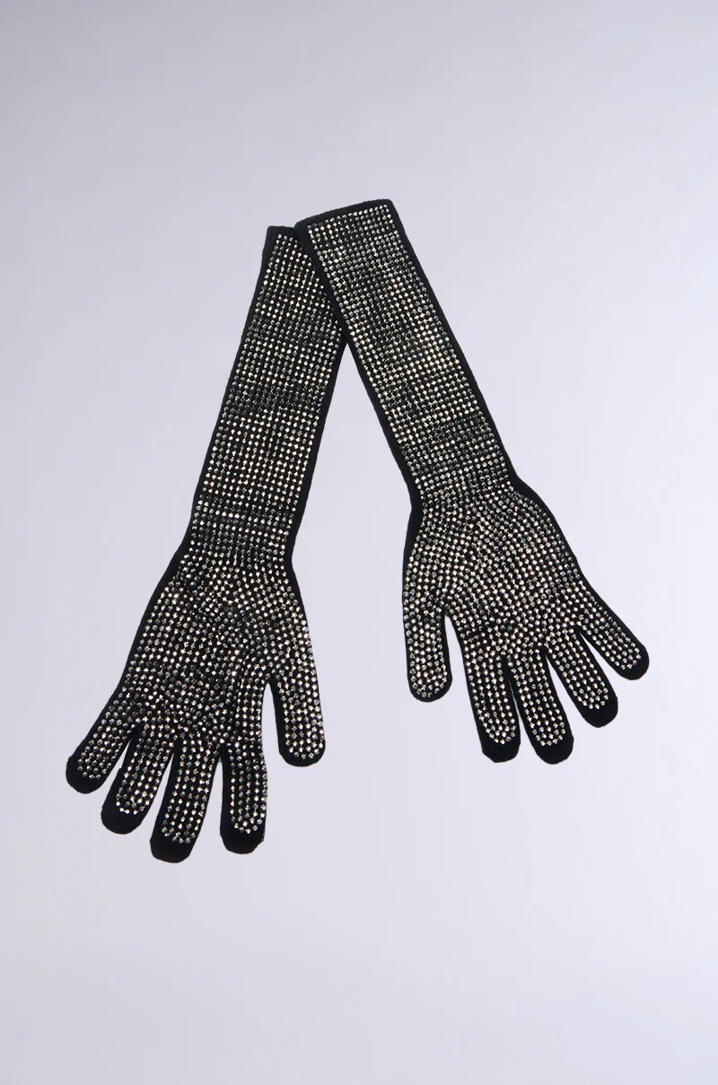 BLING BABE KNIT GLOVES IN BLACK - Image 3