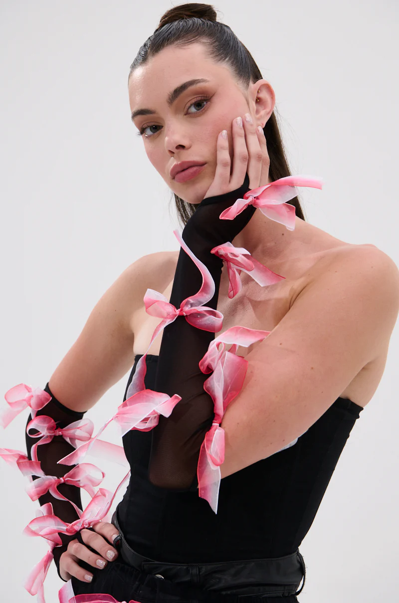 BOW DOWN FINGERLESS GLOVES - Image 2