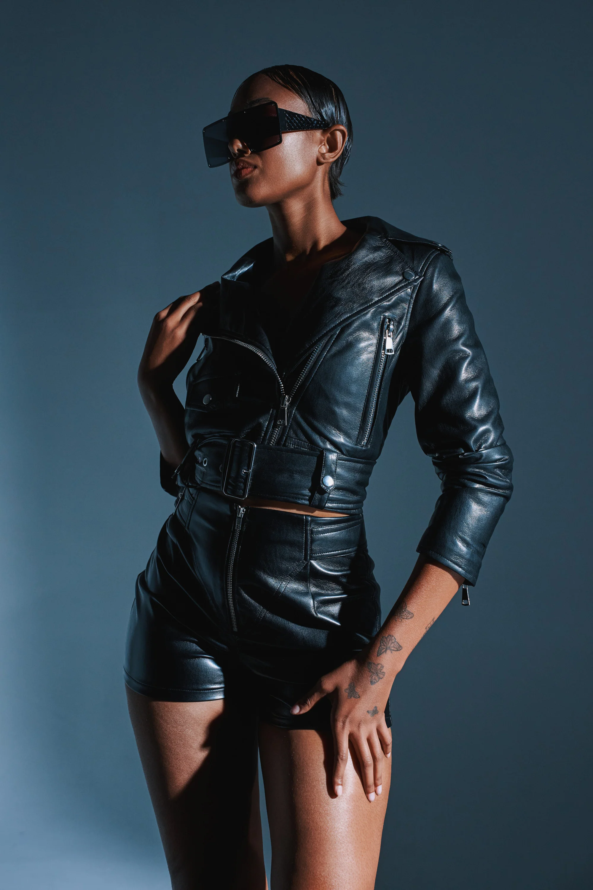 BUTTER LUXE EVERYDAY MOTO IN BLACK - Image 2