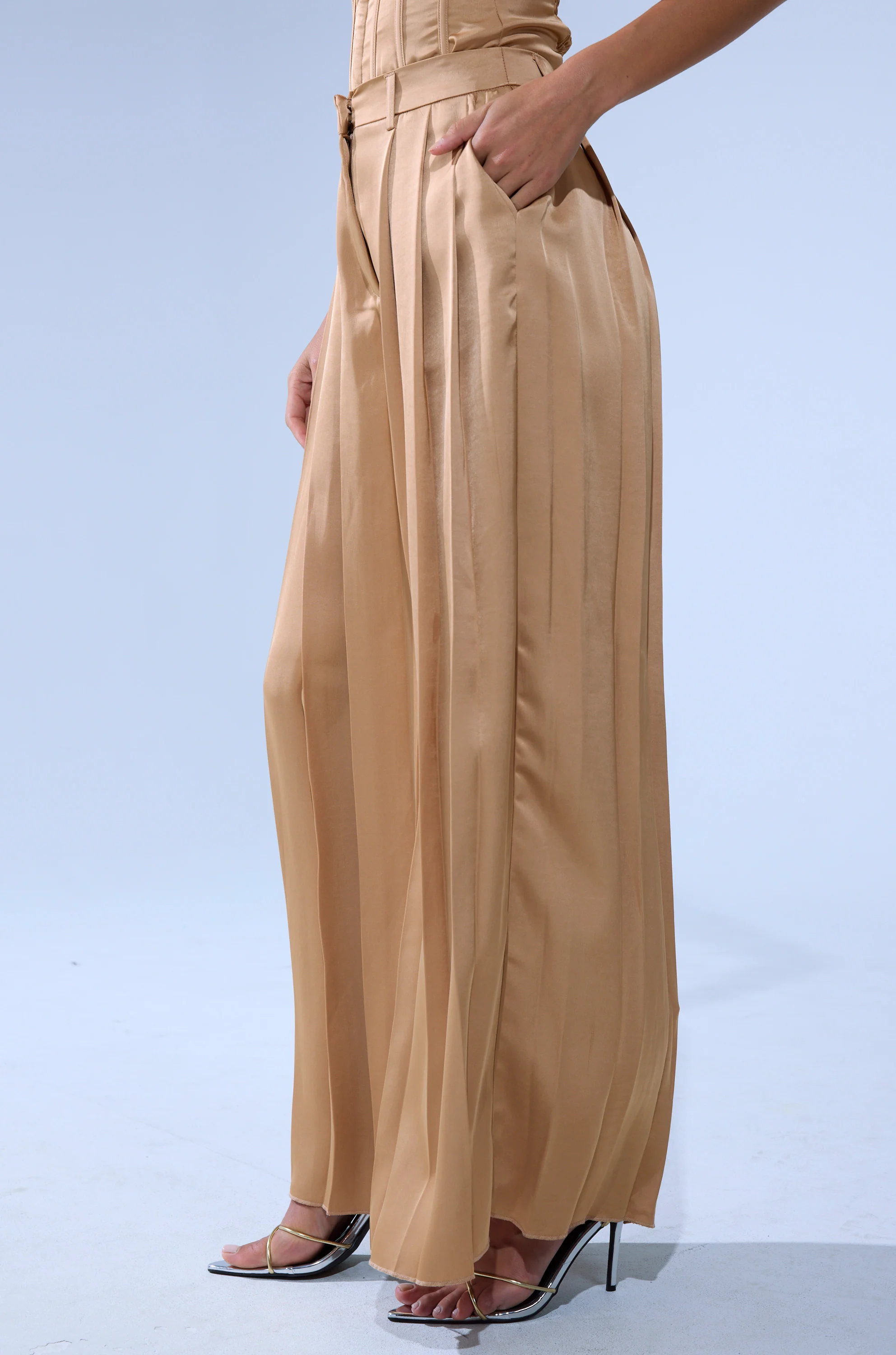 HANSEL MOCHA SATIN PALAZZO PANT - Image 4