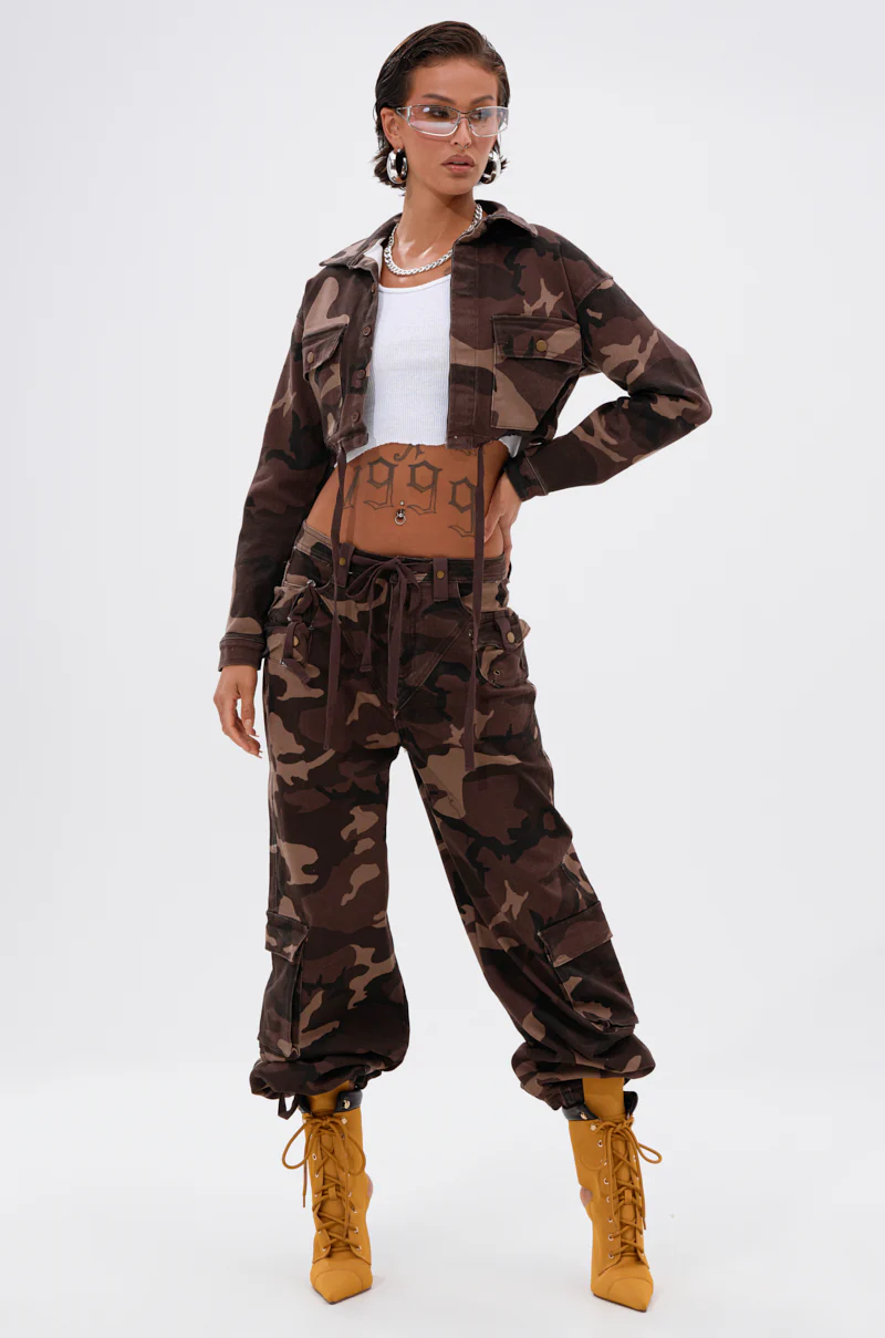 CANT SEE ME BROWN CAMP CARGO JOGGER
