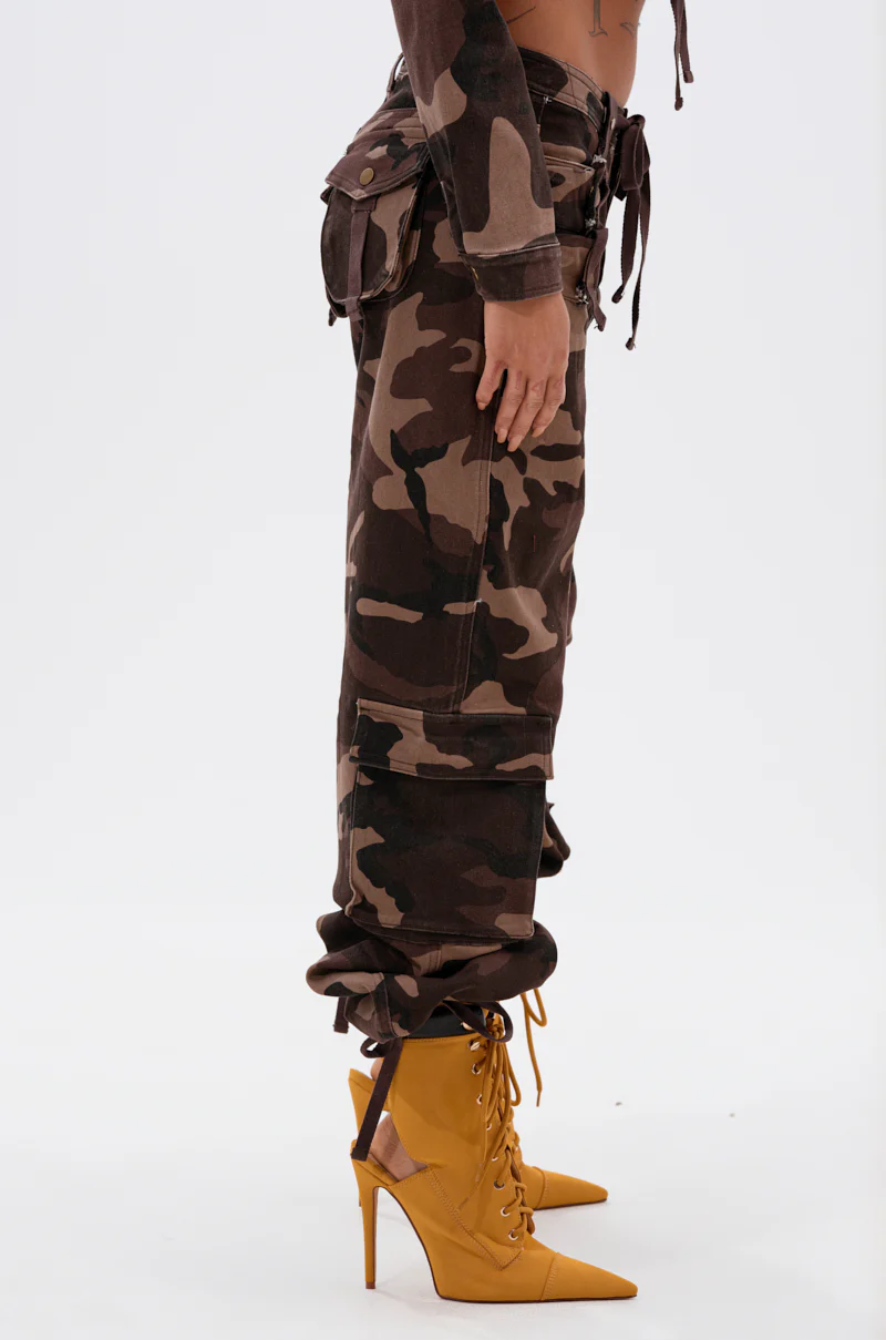 CANT SEE ME BROWN CAMP CARGO JOGGER - Image 4