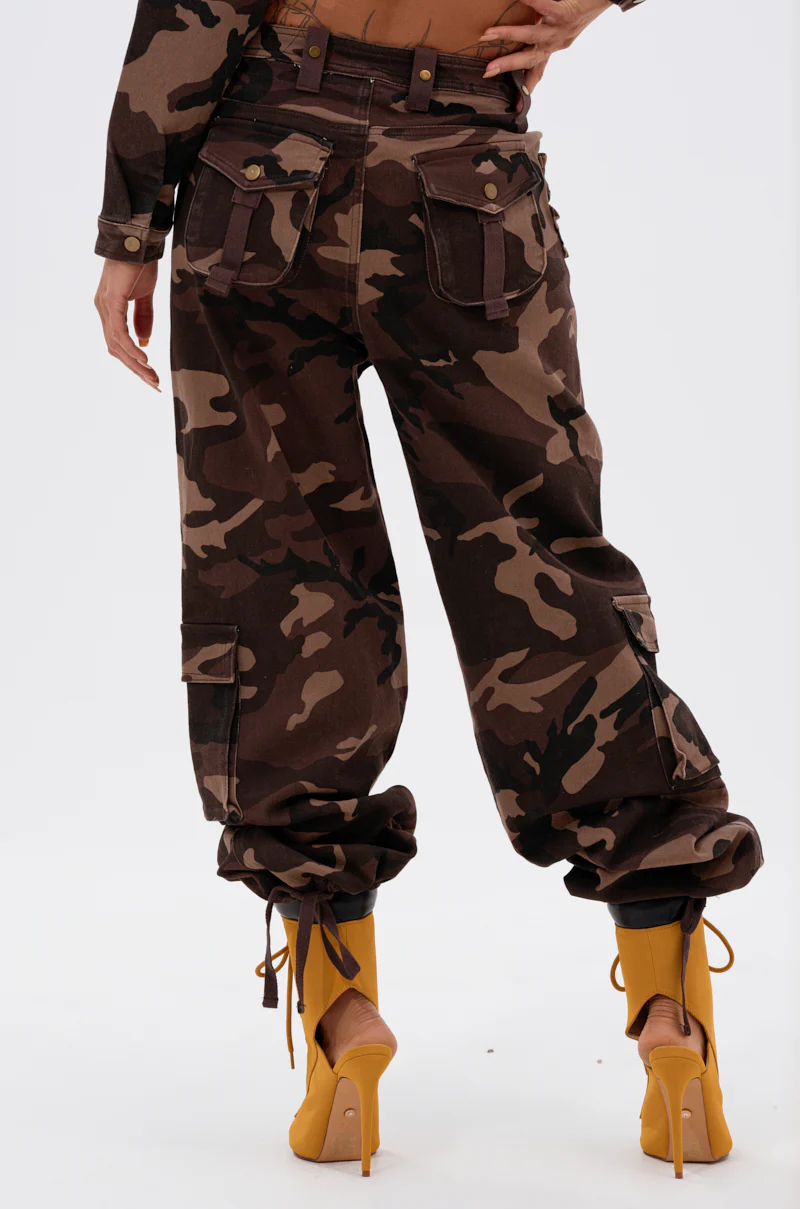 CANT SEE ME BROWN CAMP CARGO JOGGER - Image 5