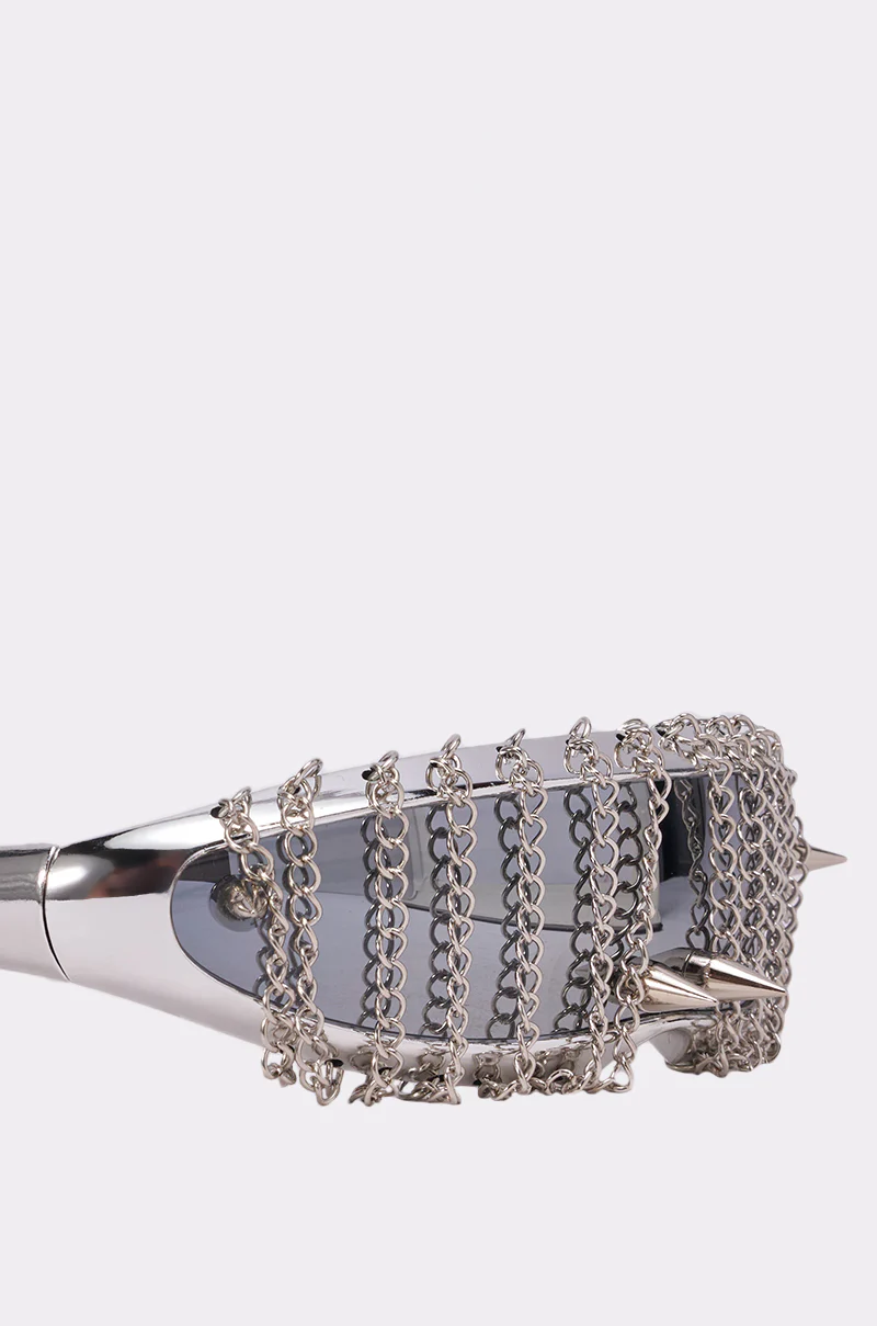 CHAINED DOWN SUNGLASSES - Image 4