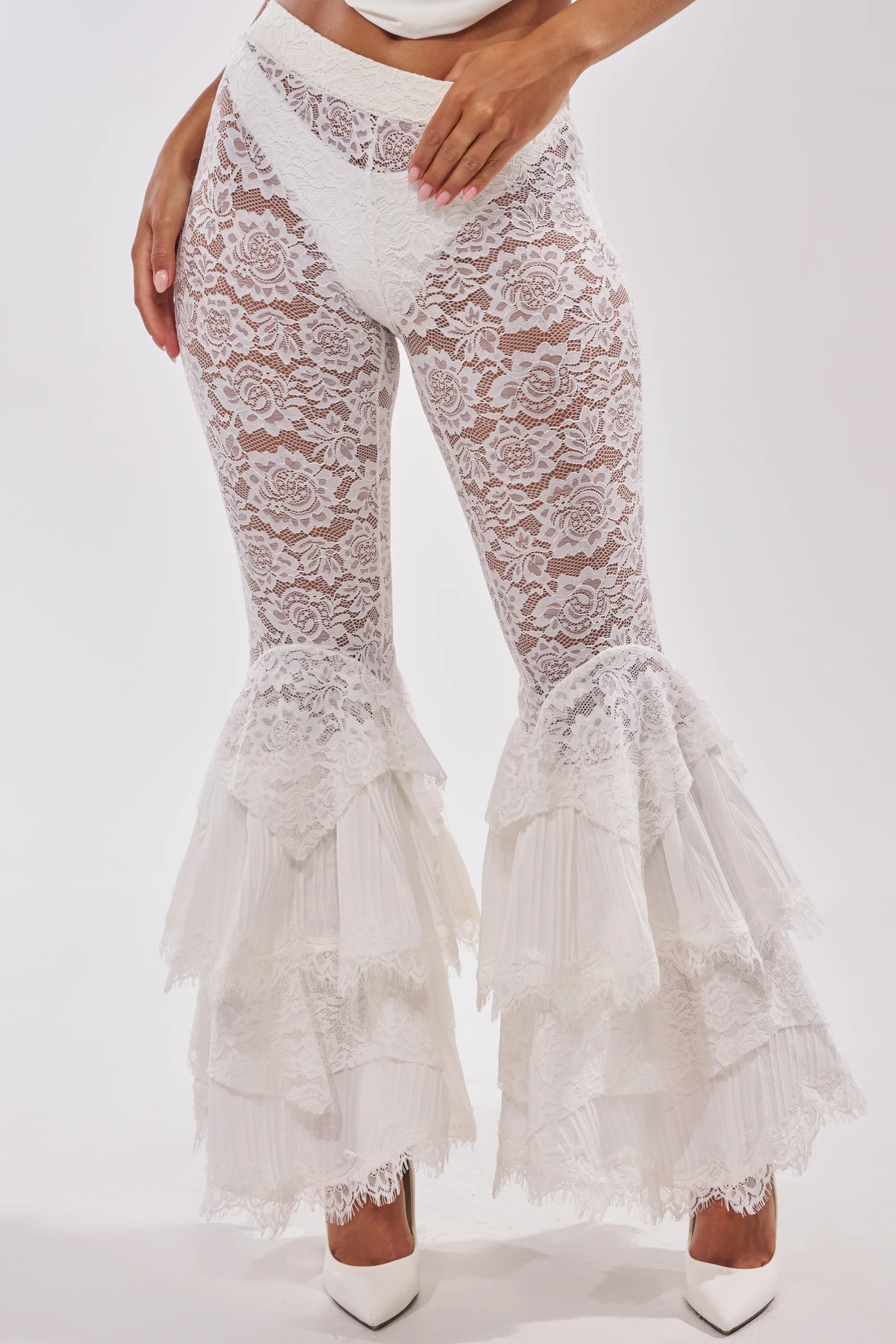 COACHELLA LACE RUFFLE PANTS - Image 3