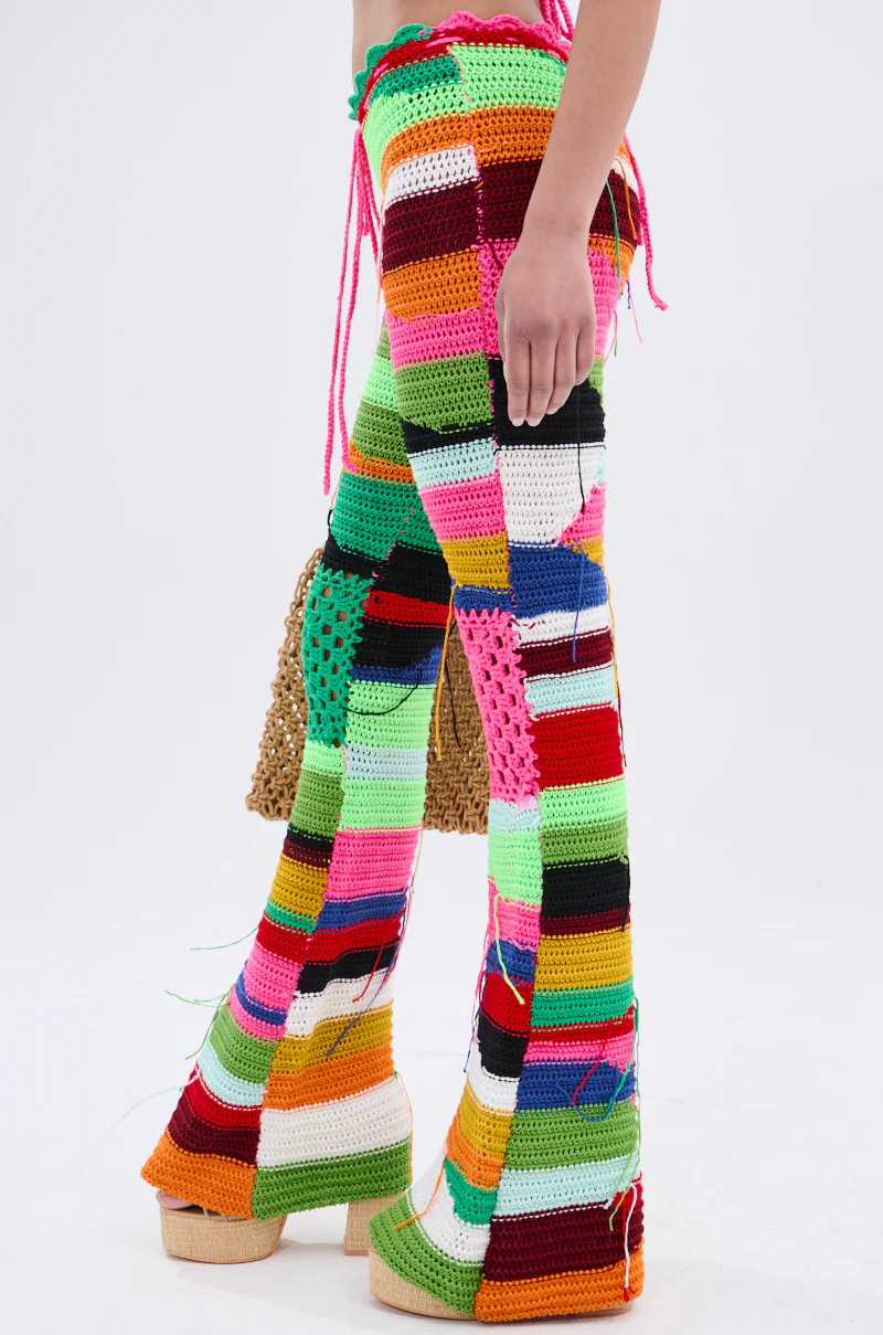 COLORED HEART CROCHET PANT - Image 4