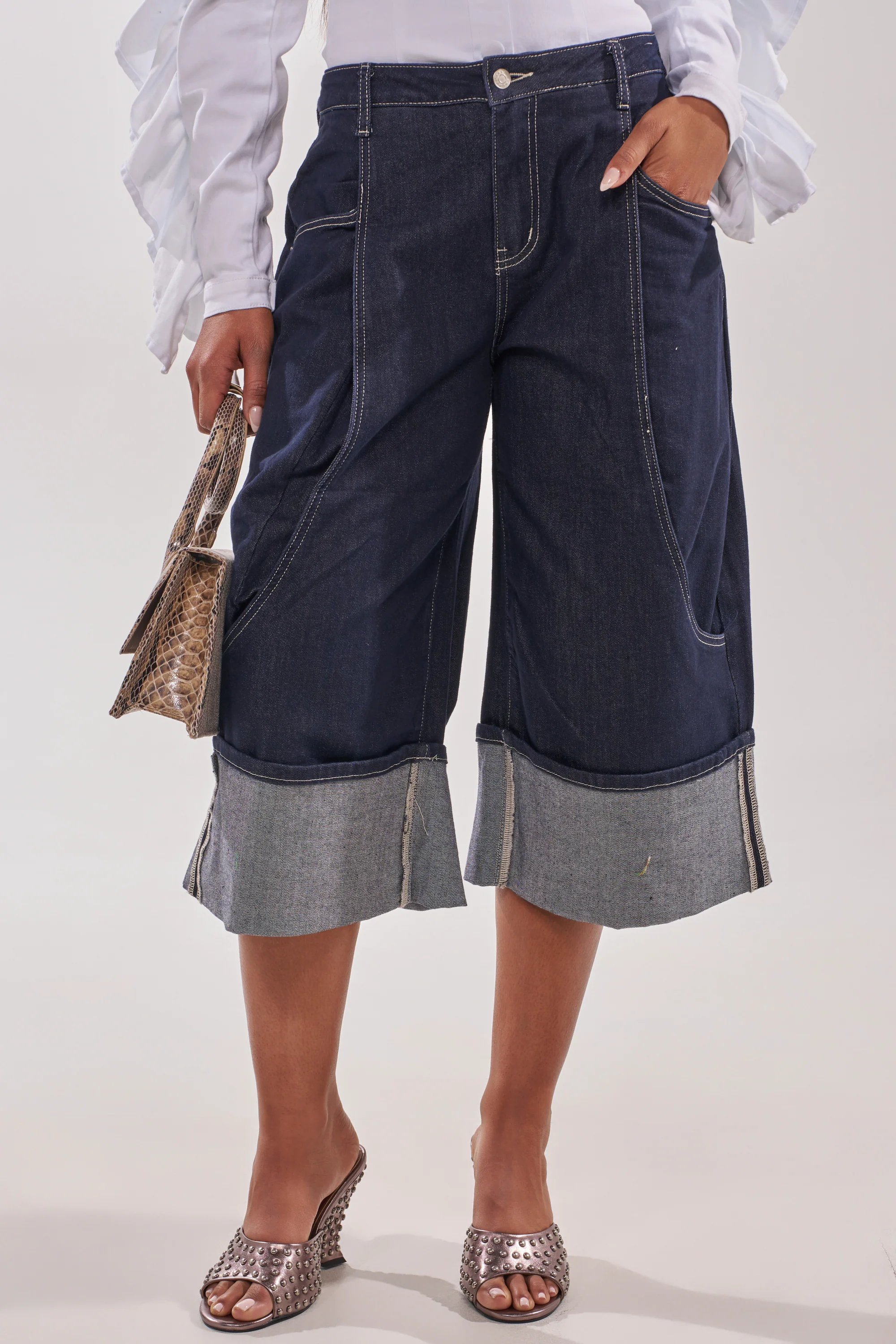 COME WITH ME DENIM BERMUDA SHORT