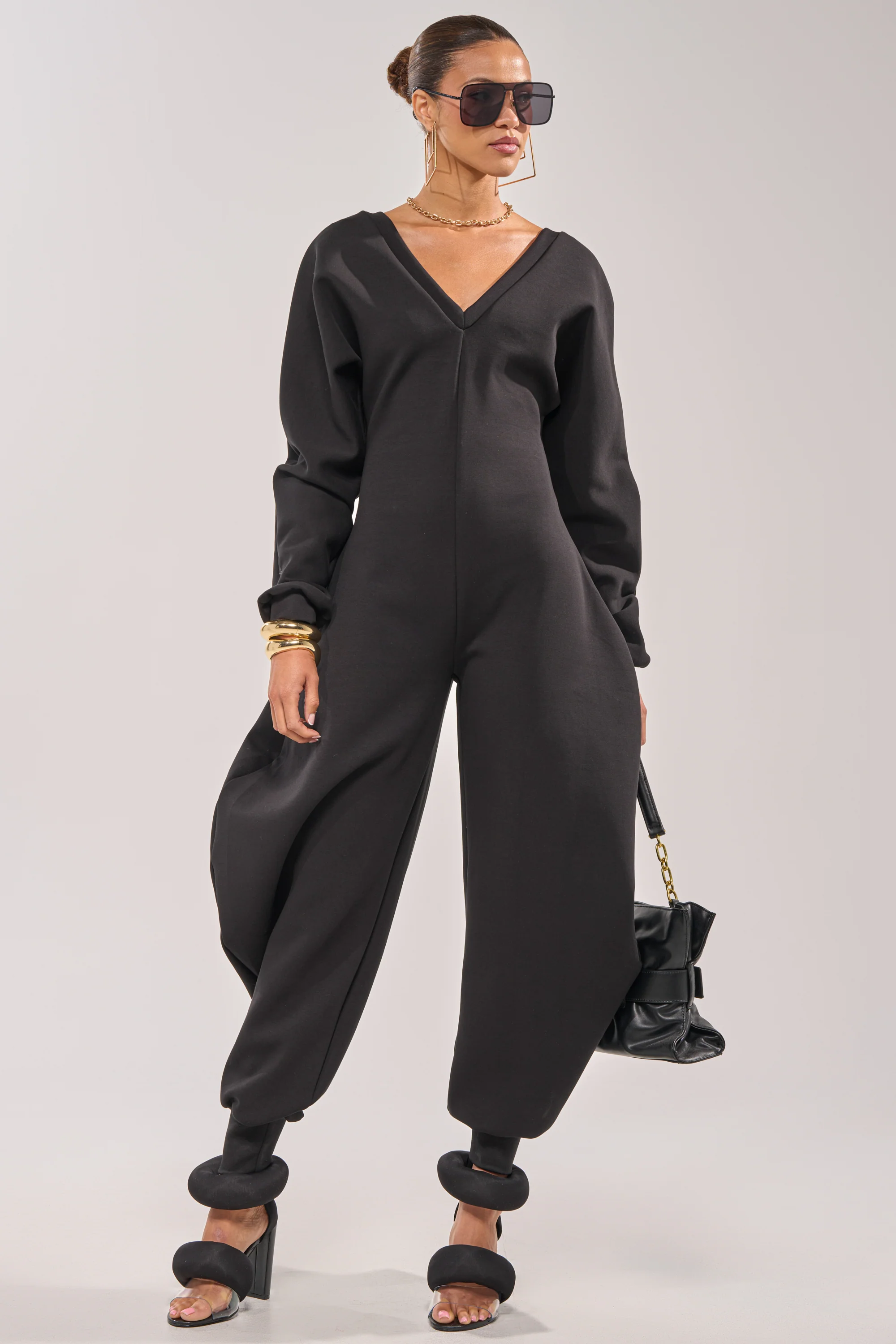 COMFY COZY JUMPSUIT IN BLACK