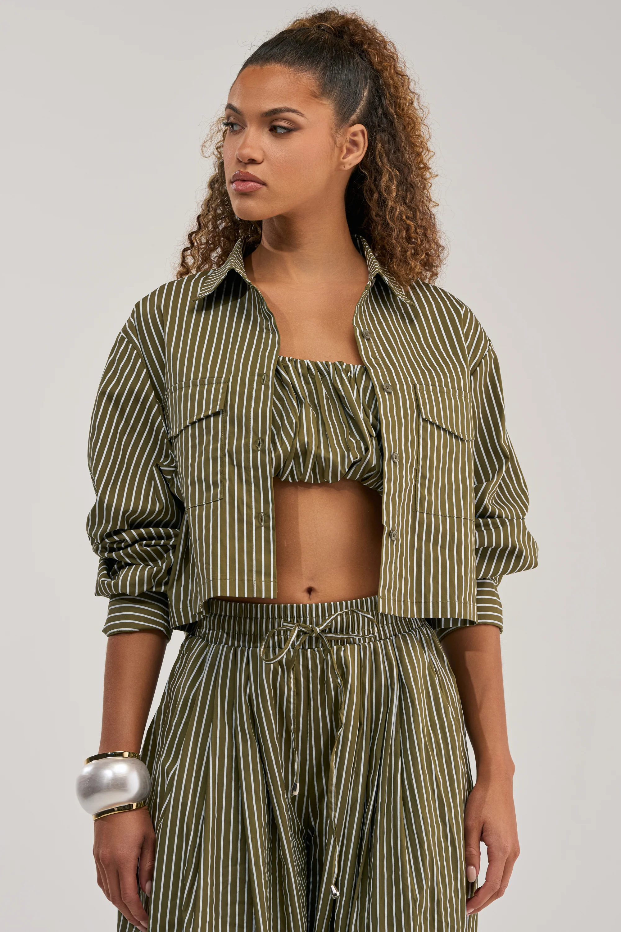 COULD BE DIFF BUTTON DOWN - Image 4