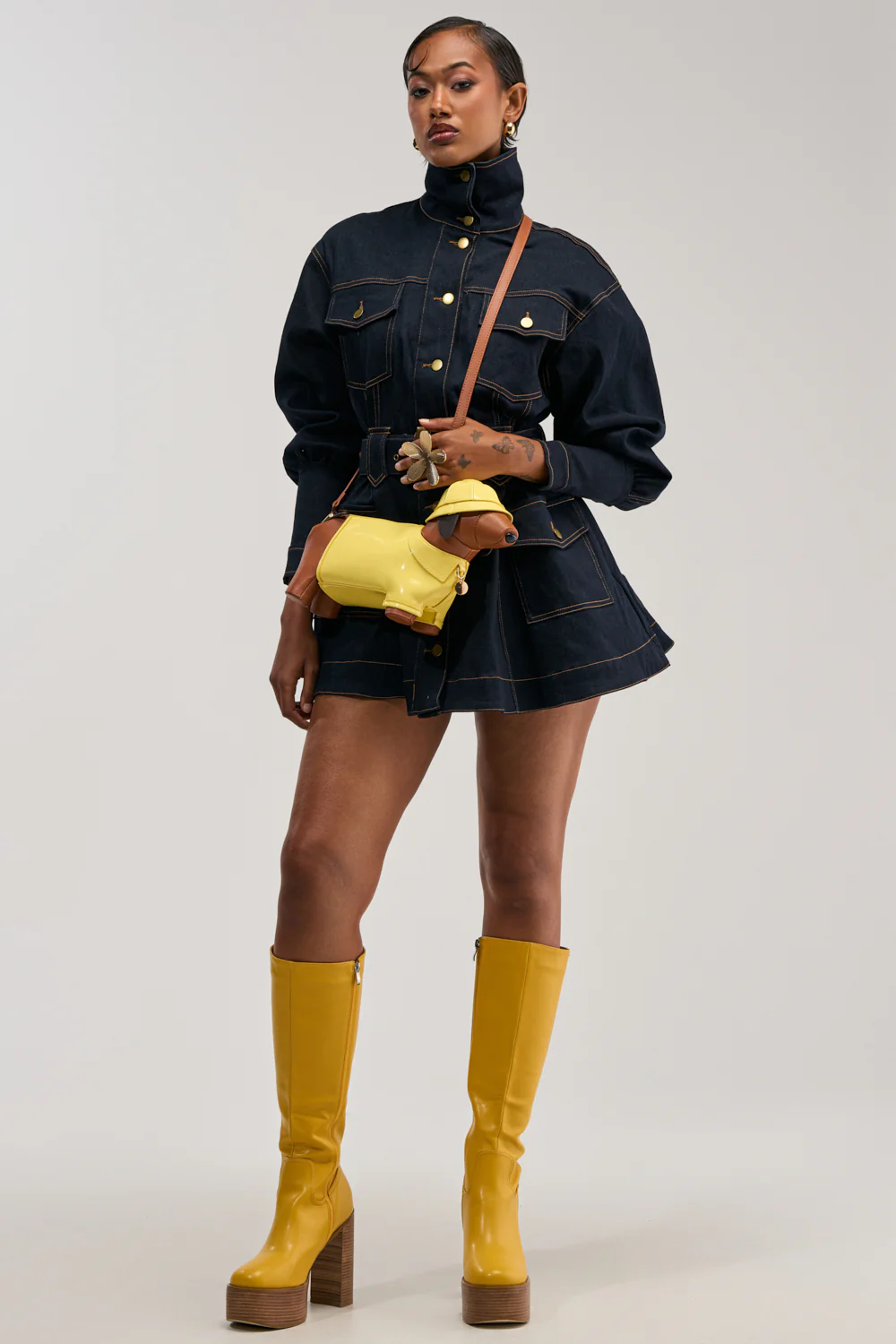 DAILY POWER BELTED DENIM MINI DRESS - Image 10
