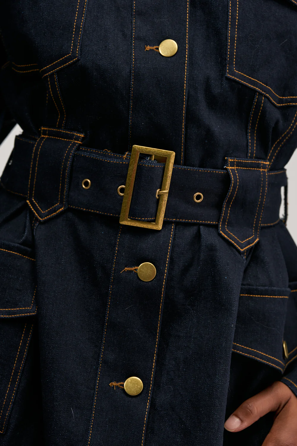 DAILY POWER BELTED DENIM MINI DRESS - Image 12