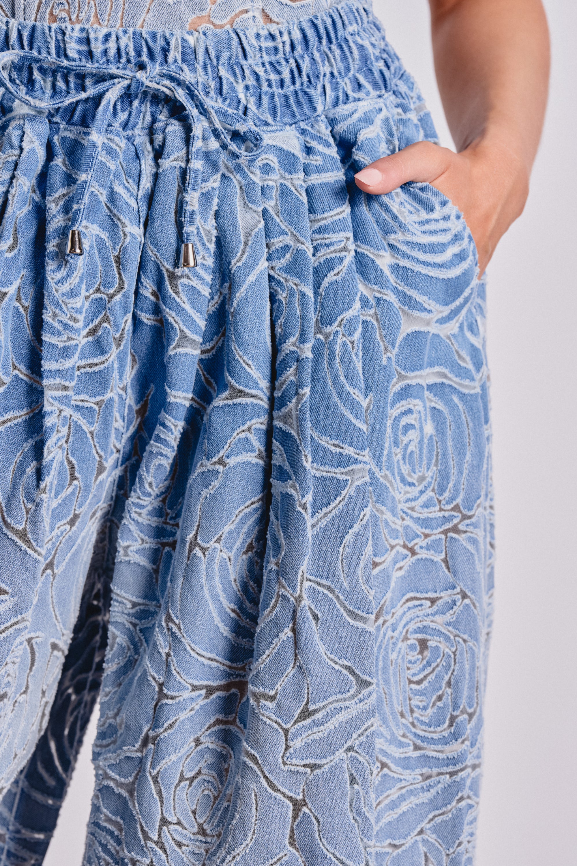 DENIM FOR DAYS BALLOON PANT - Image 5