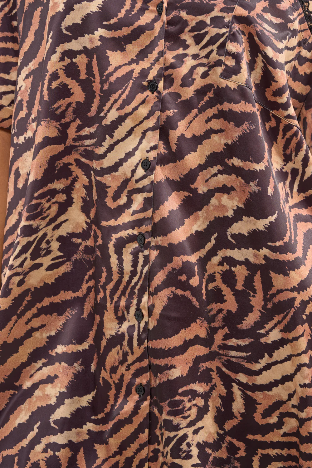 DON'T MAKE A SOUND PRINTED MINI DRESS IN TIGER - Image 6