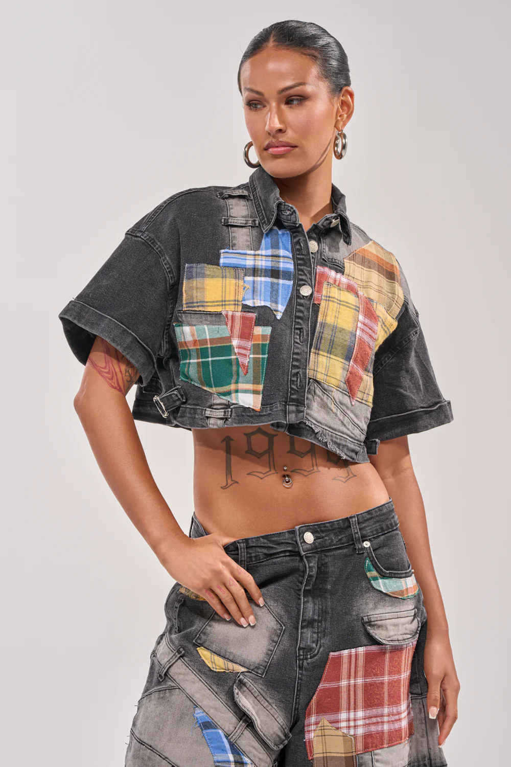 DREA MIXED PLAID CROP SHORT SLEEVE BUTTON DOWN - Image 2