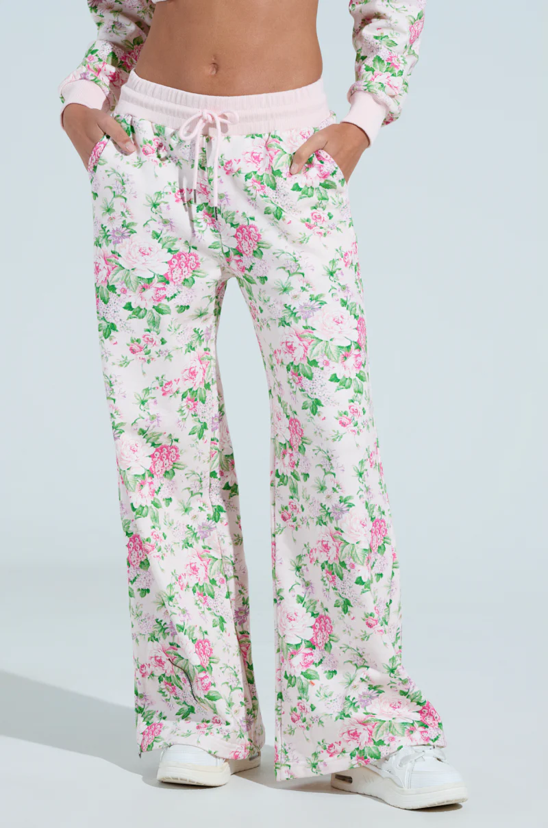 DREAMING OF SPRING SWEATPANTS - Image 2