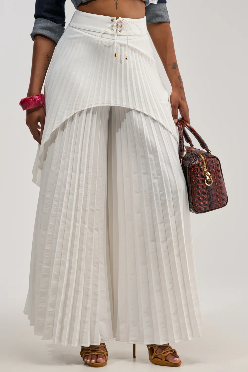 DRIFTING AWAY PLEATED TROUSER - Image 4