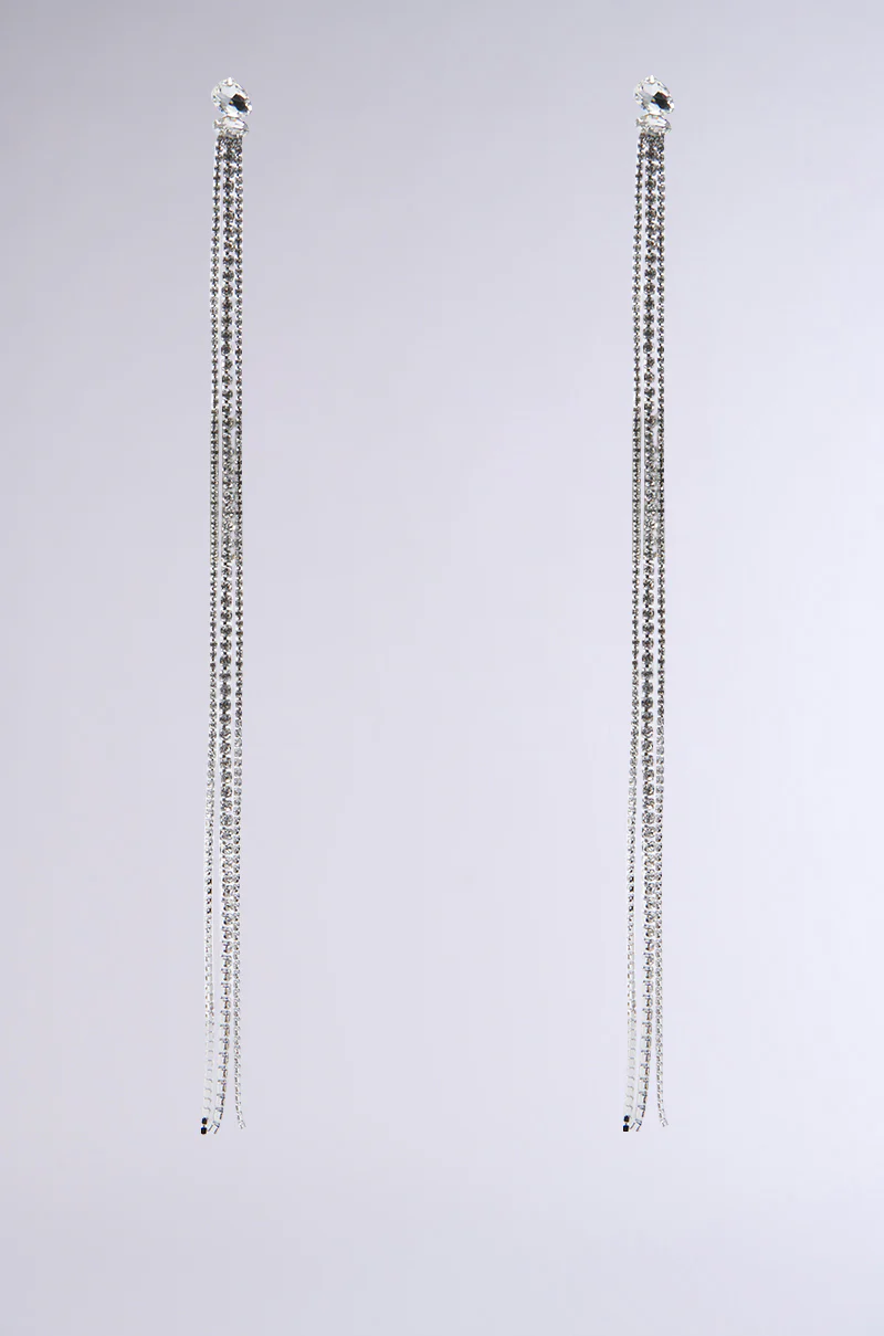 DRIPPED IN DIAMONDS STATEMENT EARRING - Image 2