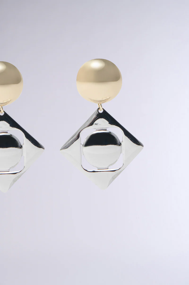 SQUARE UP EARRING IN SILVER - Image 4