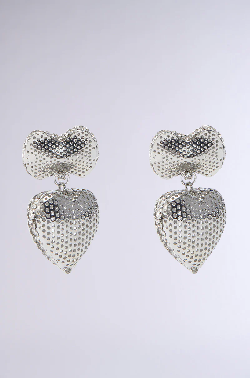 SENDING LOVE EARRING IN SILVER