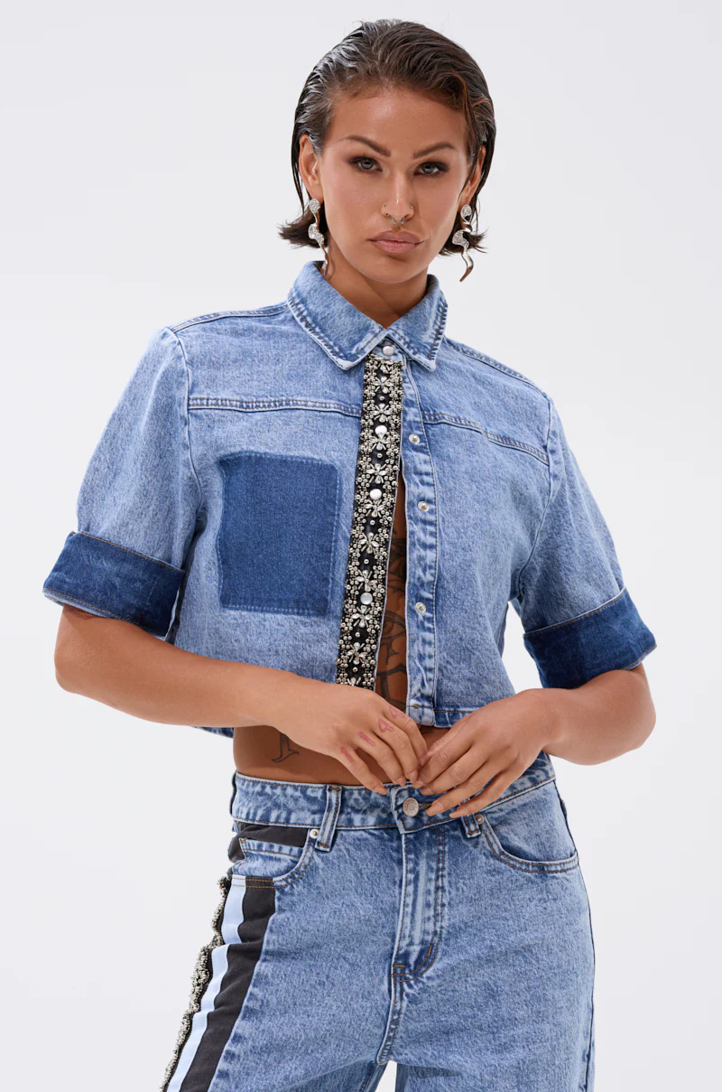 ELEVATED DENIM BUTTON DOWN - Image 2