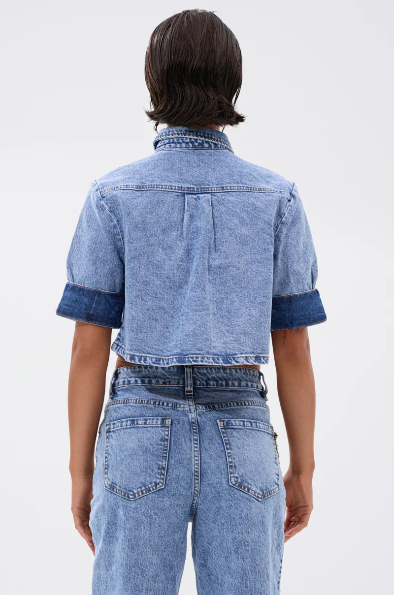 ELEVATED DENIM BUTTON DOWN - Image 4