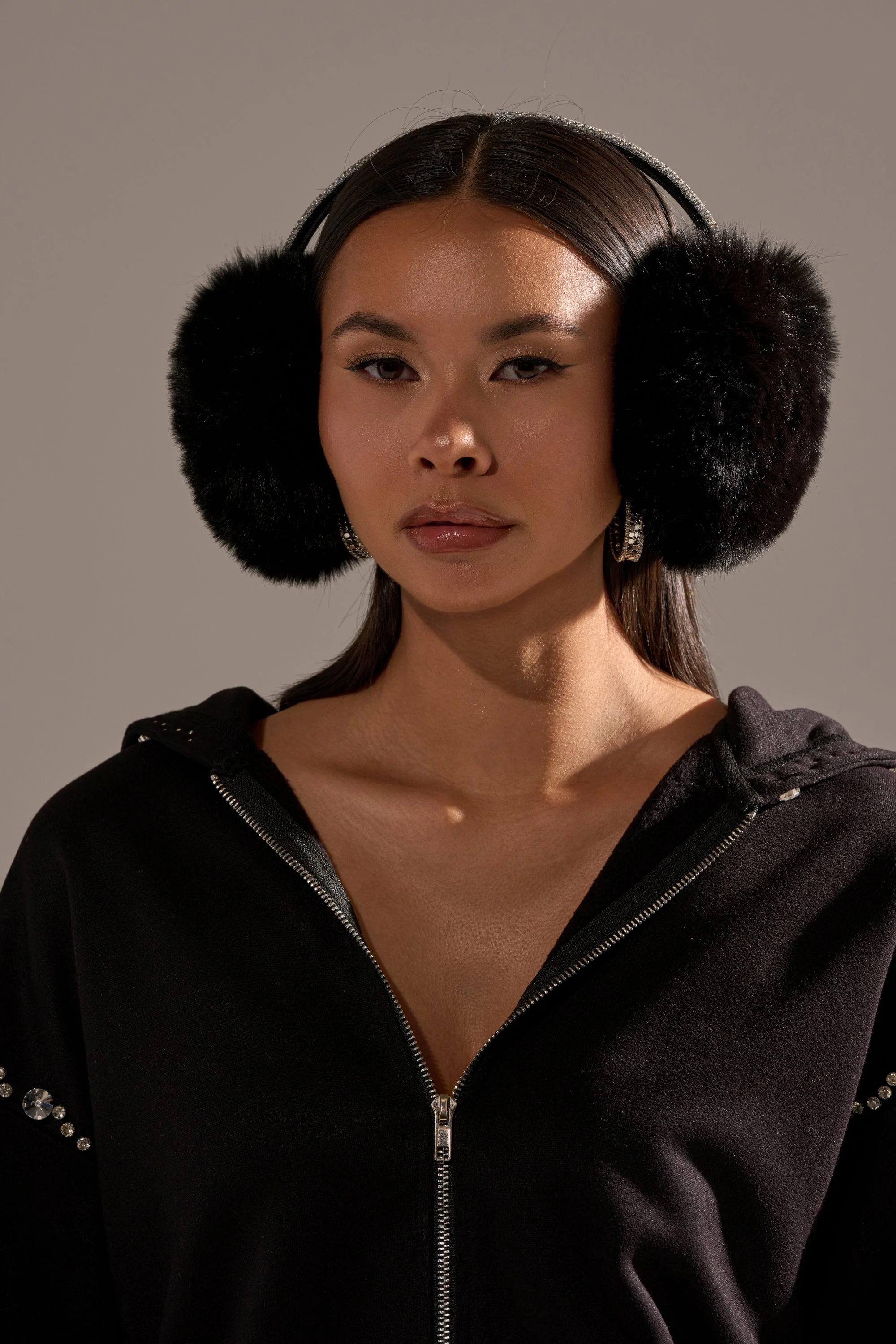 EXTRA RHINESTONE EAR MUFFS IN BLACK