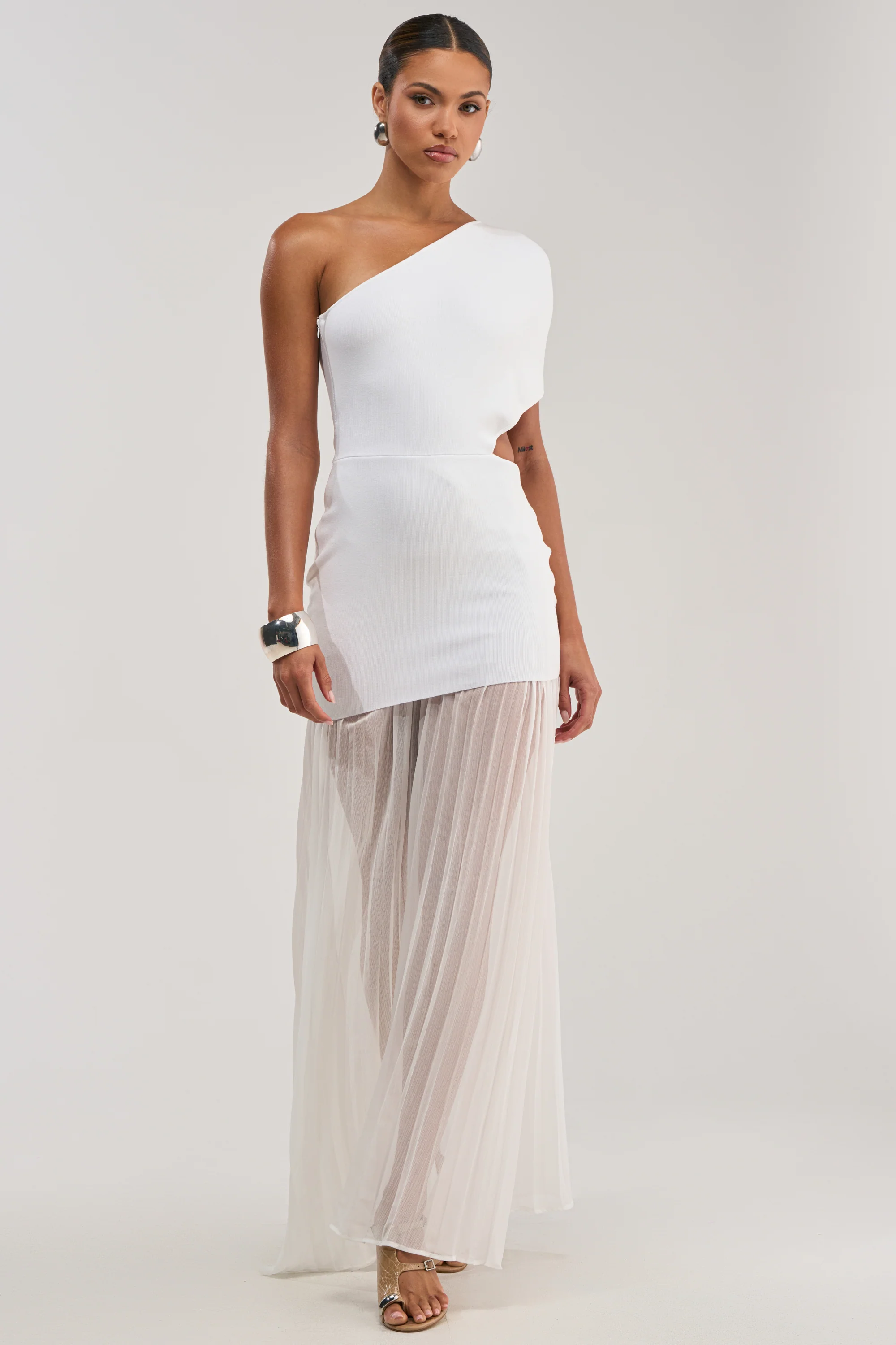 FINAL BOW ASYMMETRICAL MAXI DRESS IN WHITE - Image 2