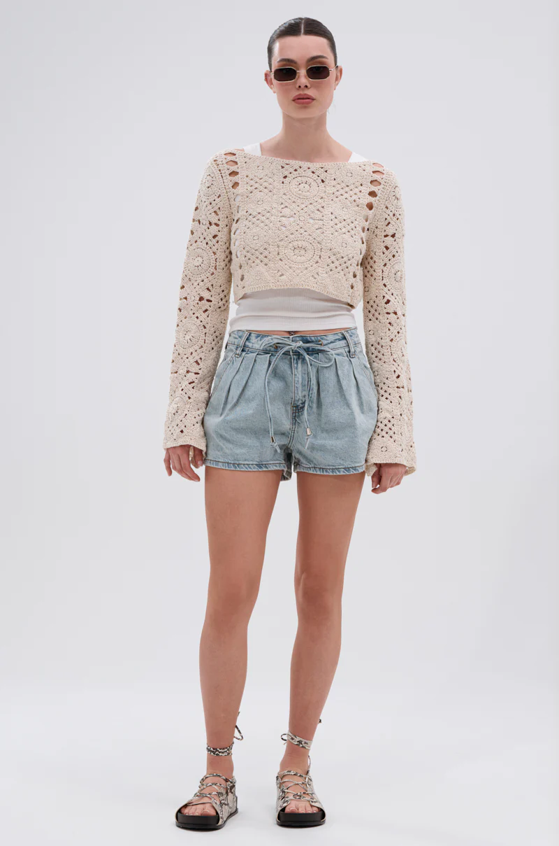 FIRE HOT DENIM SHORT - Image 6
