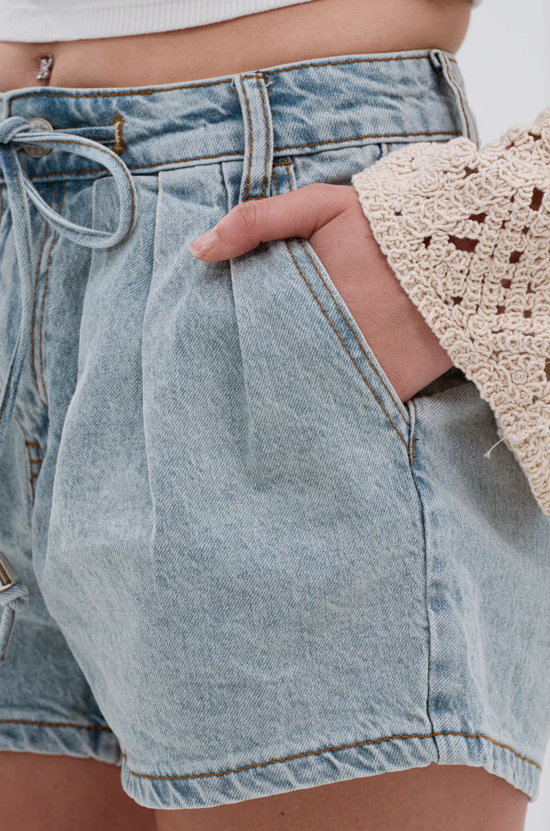 FIRE HOT DENIM SHORT - Image 8